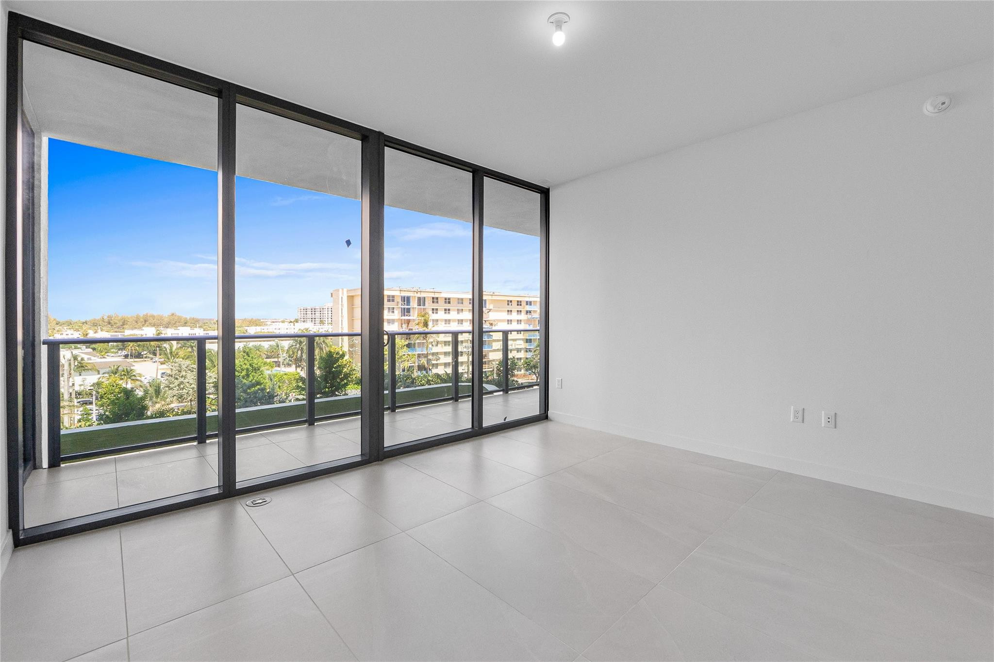 900 N Ocean Boulevard 504