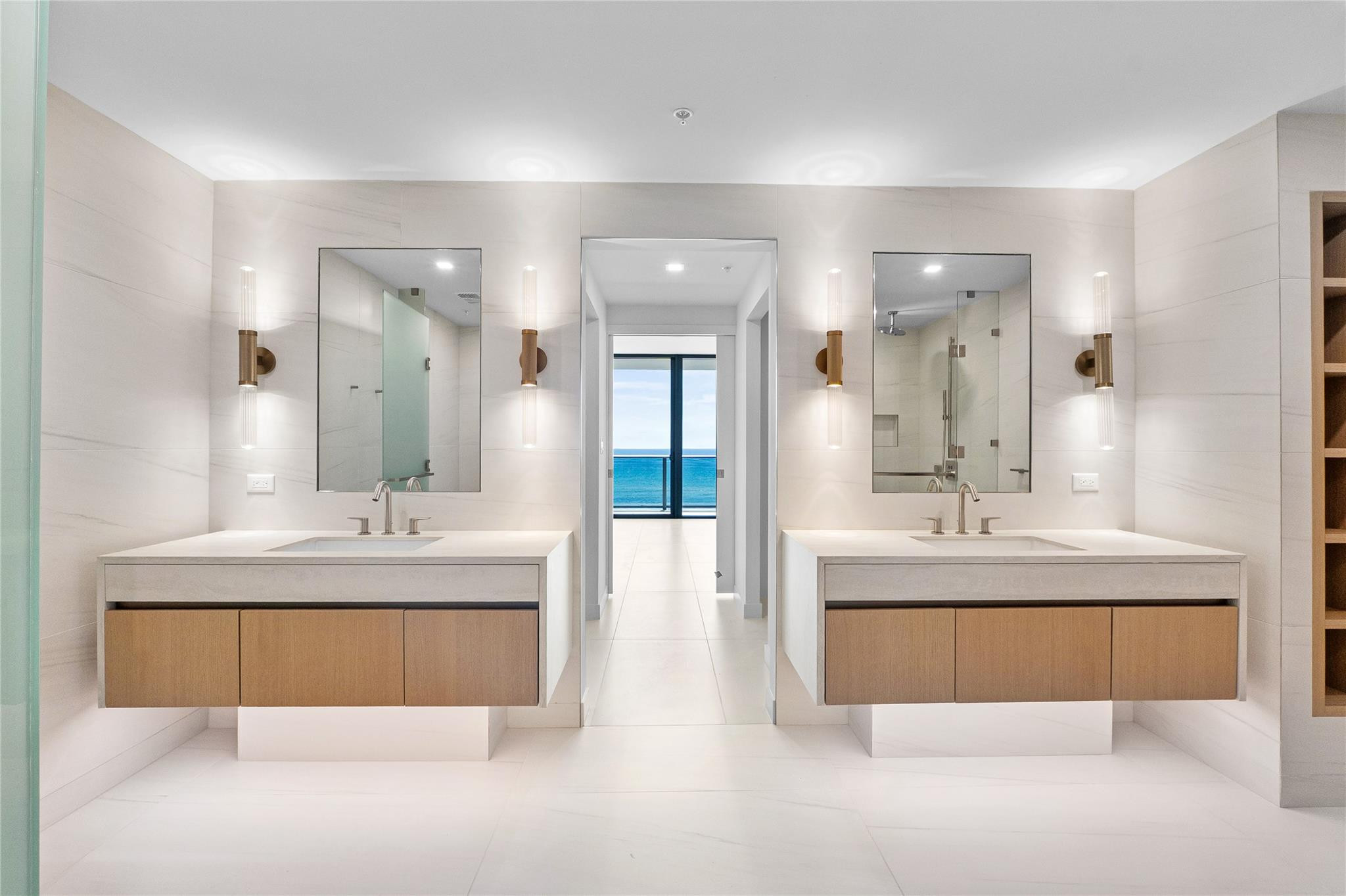 900 N Ocean Boulevard 504