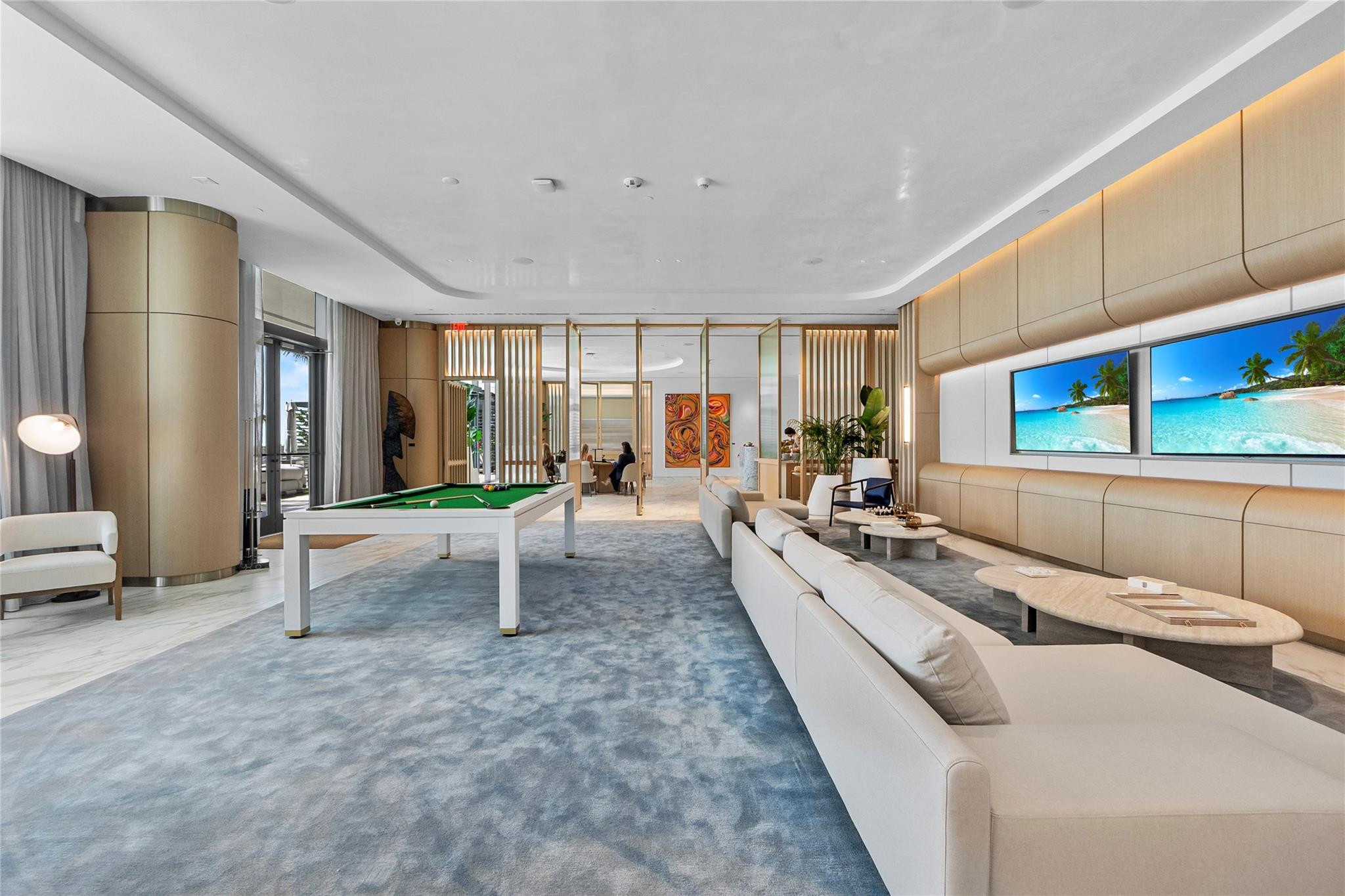 900 N Ocean Boulevard 905