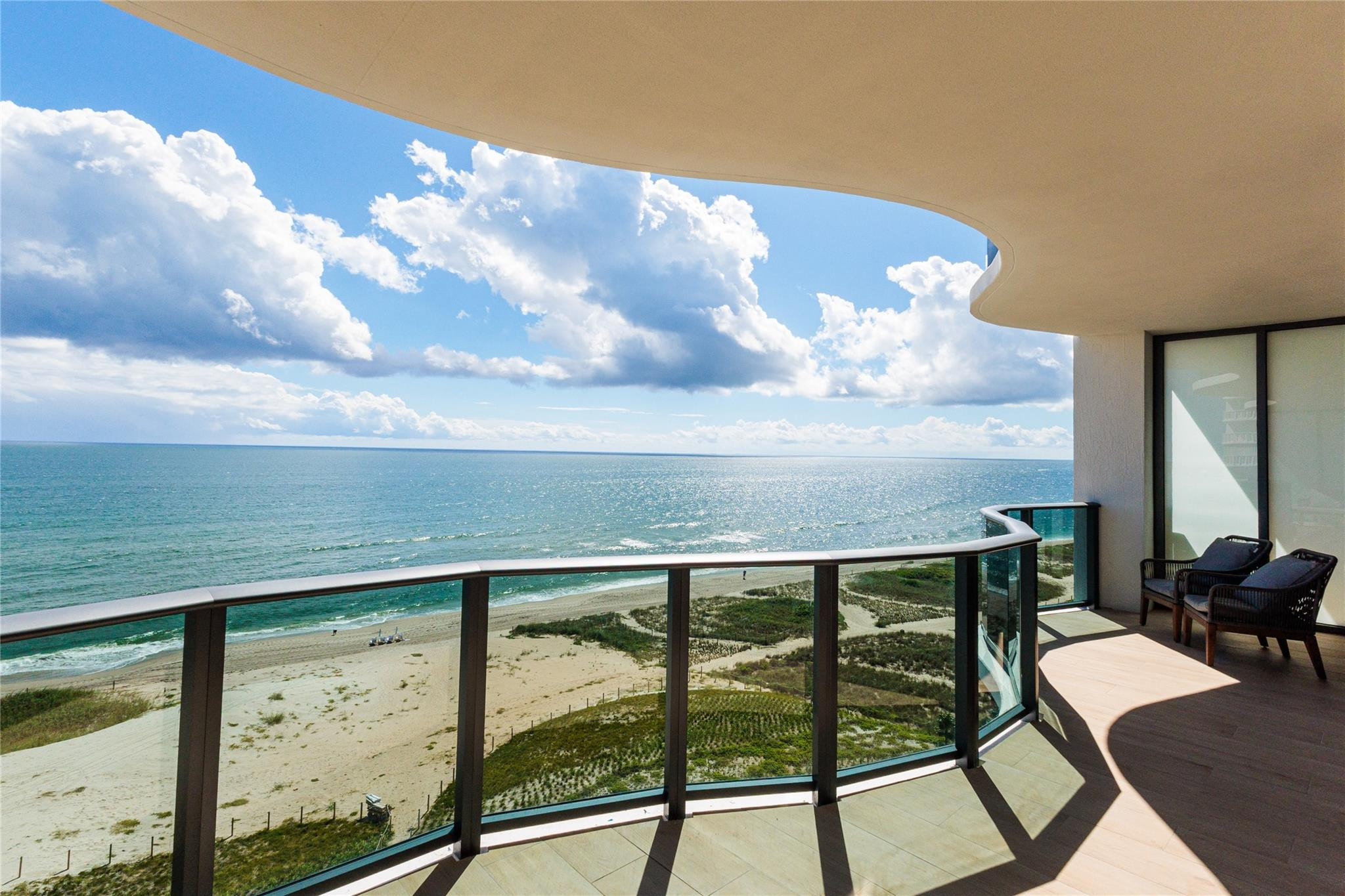 900 N Ocean Boulevard 905