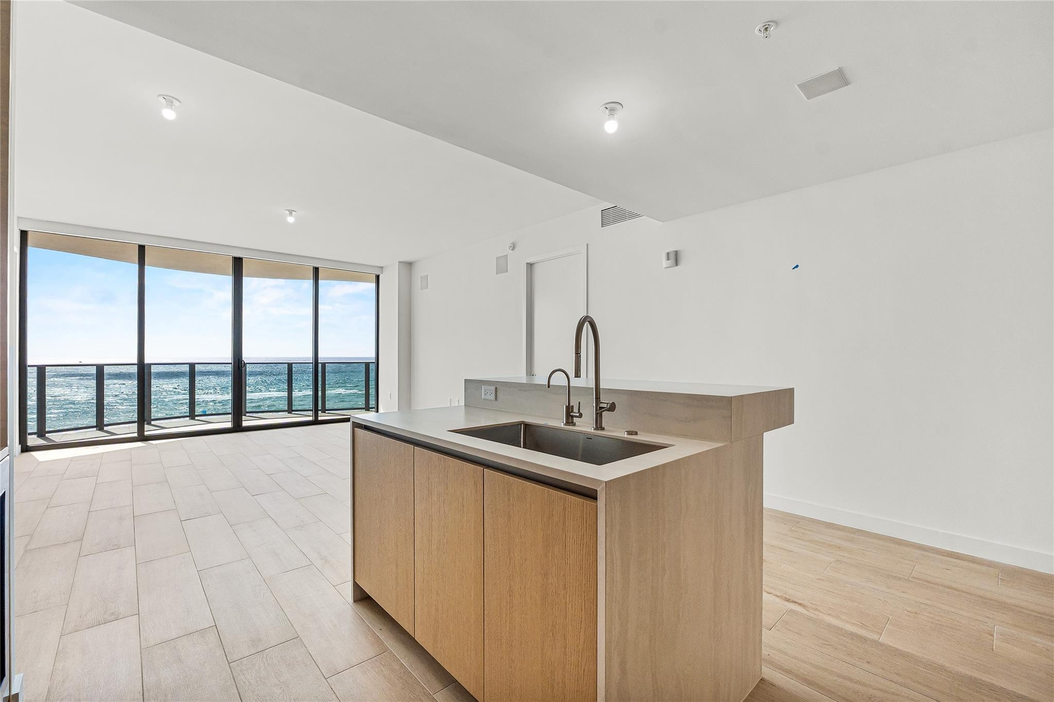900 N Ocean Boulevard 505