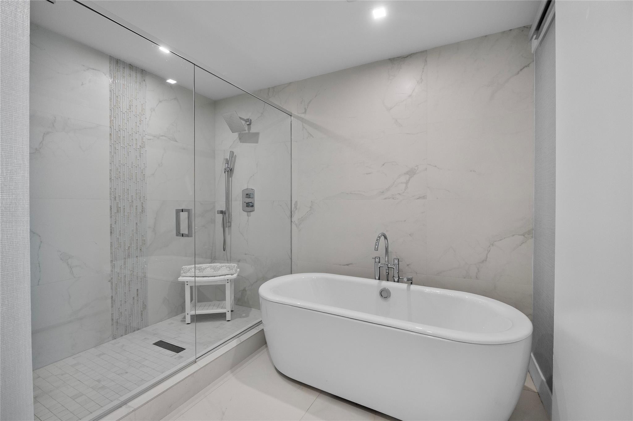 730 N Ocean Bl 1501