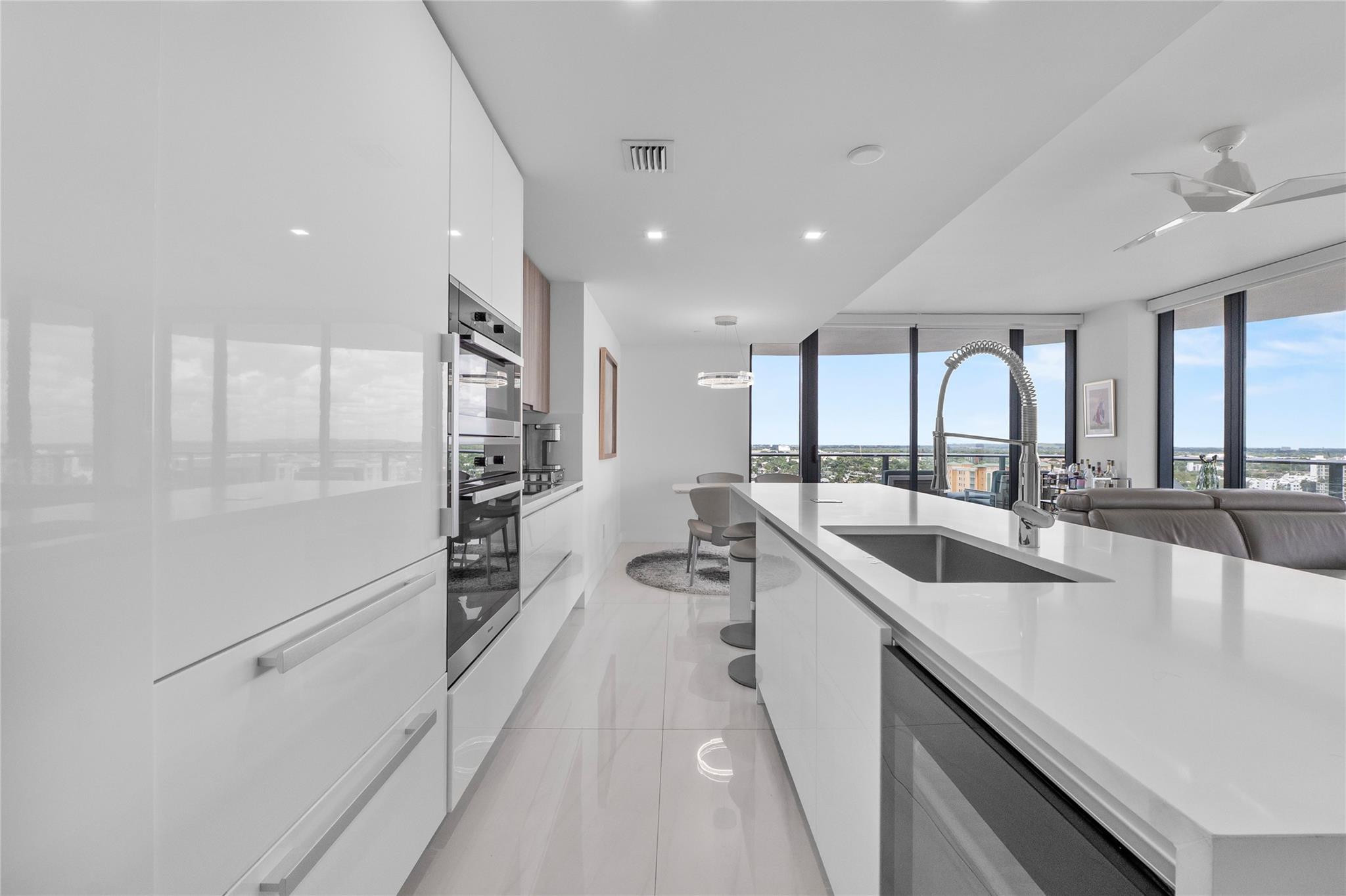 730 N Ocean Bl 1501