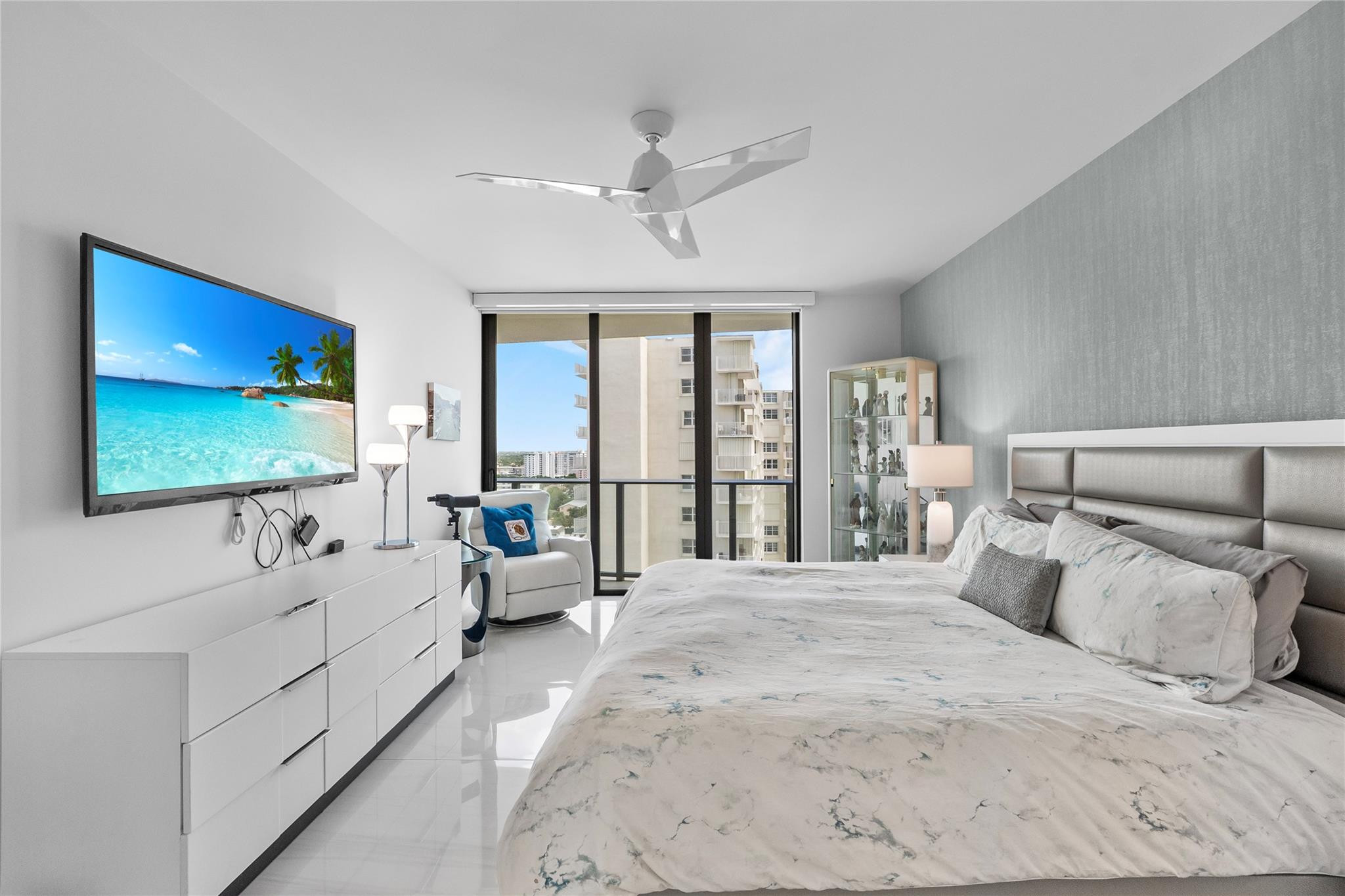 730 N Ocean Bl 1501