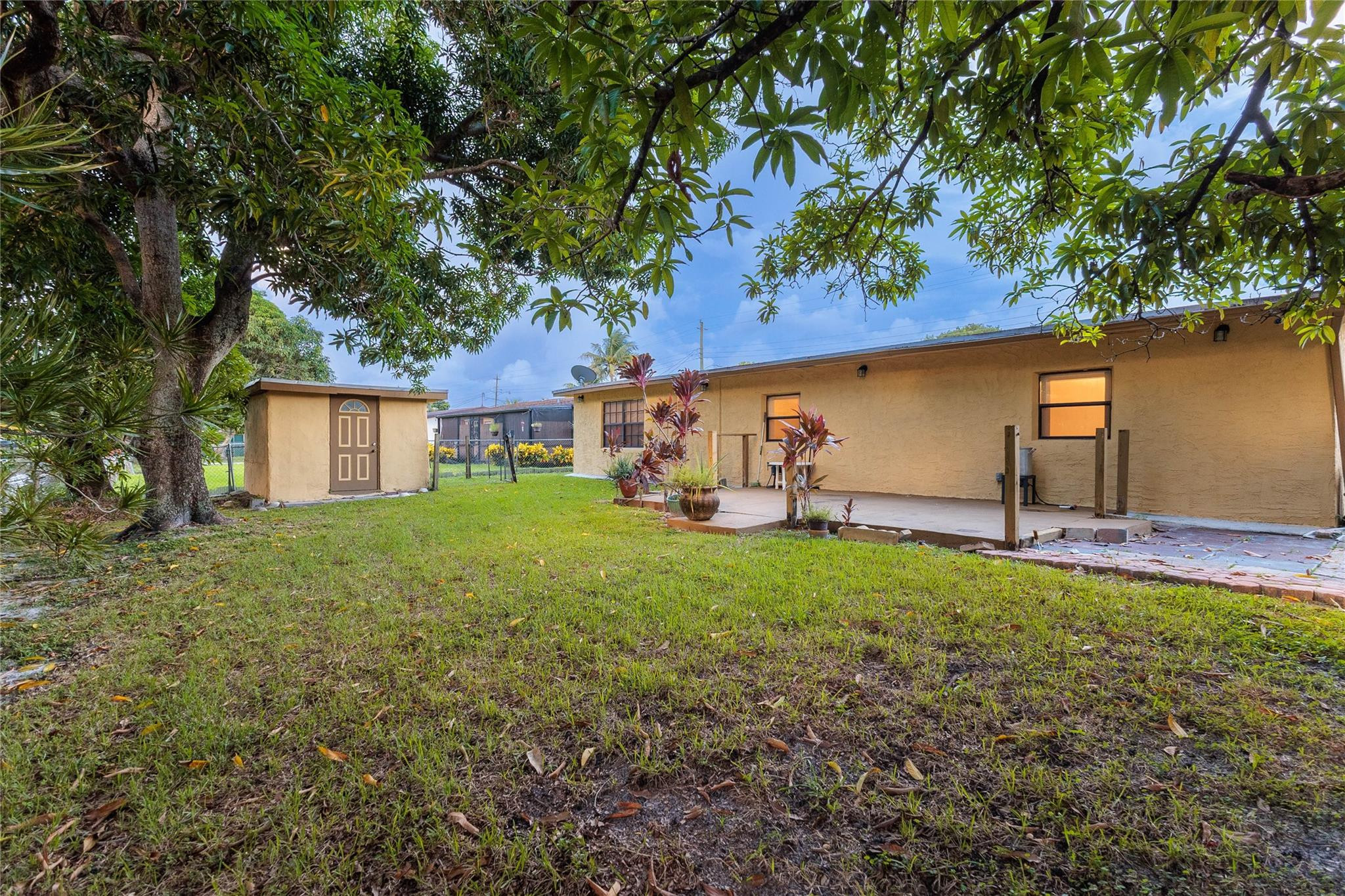 2310 NW 42nd Avenue