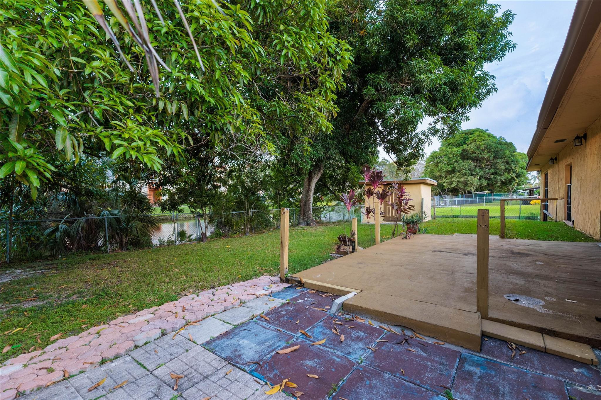 2310 NW 42nd Avenue