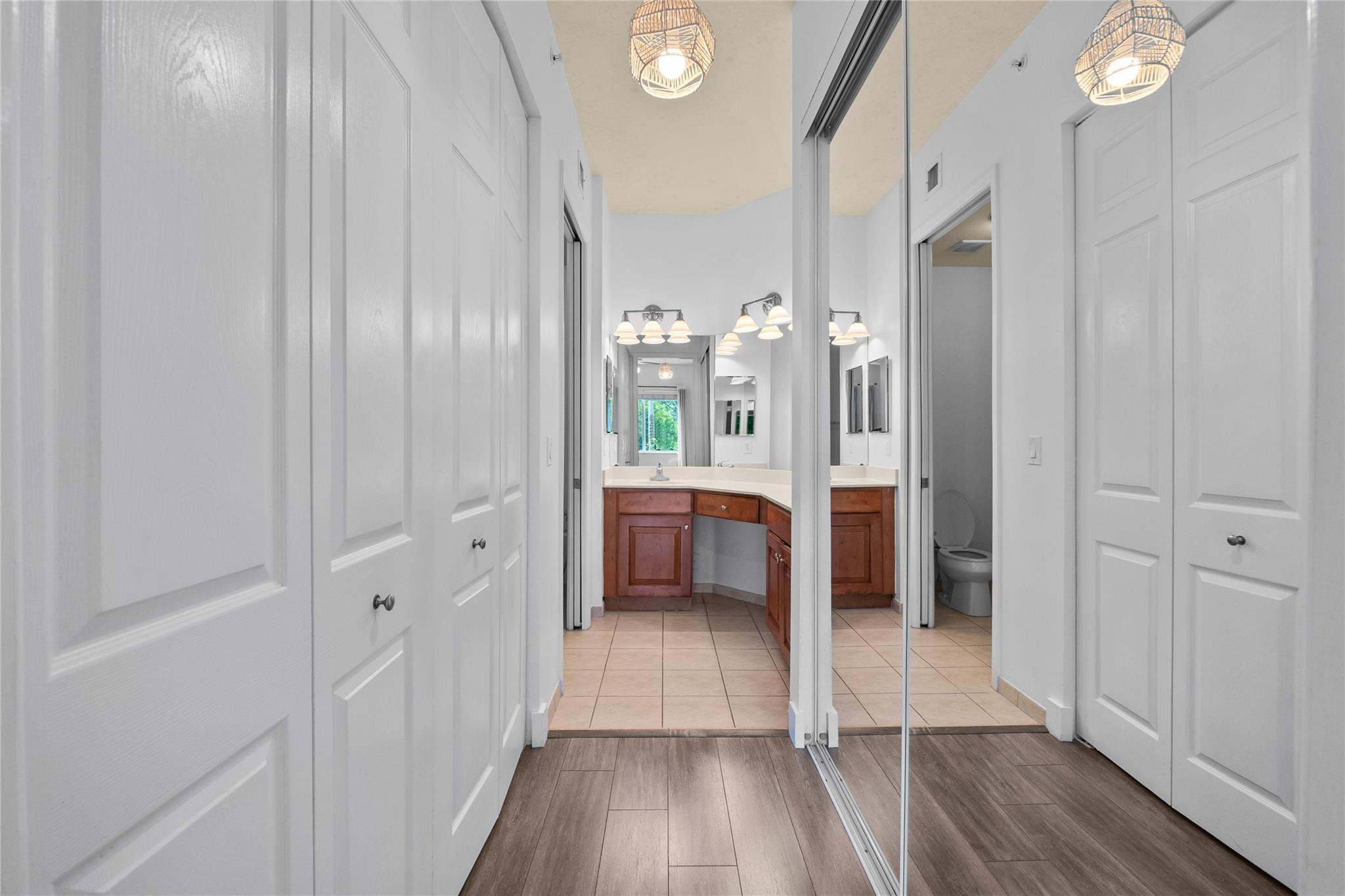 3500 Oaks Clubhouse Drive 109