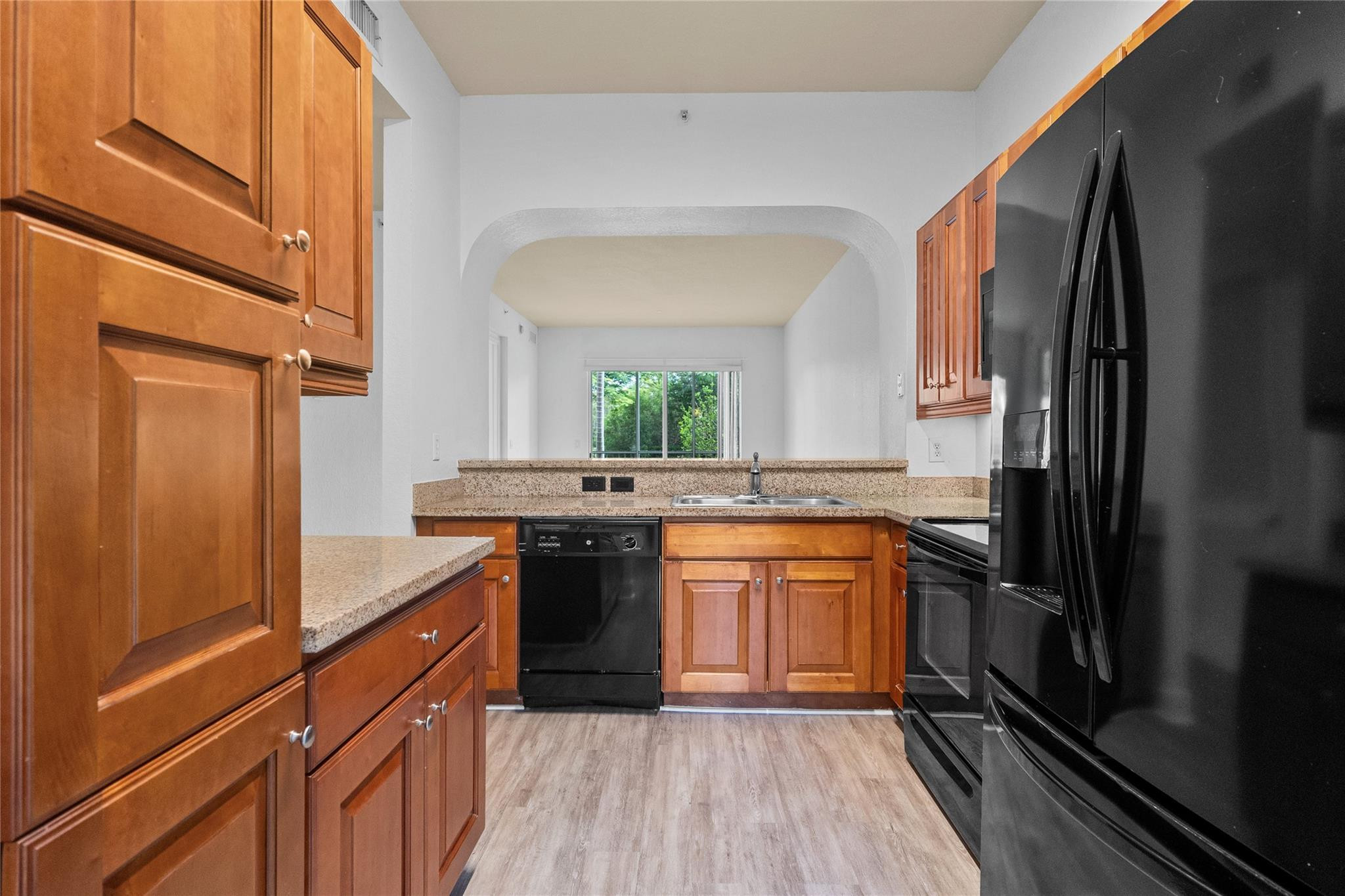3500 Oaks Clubhouse Drive 109