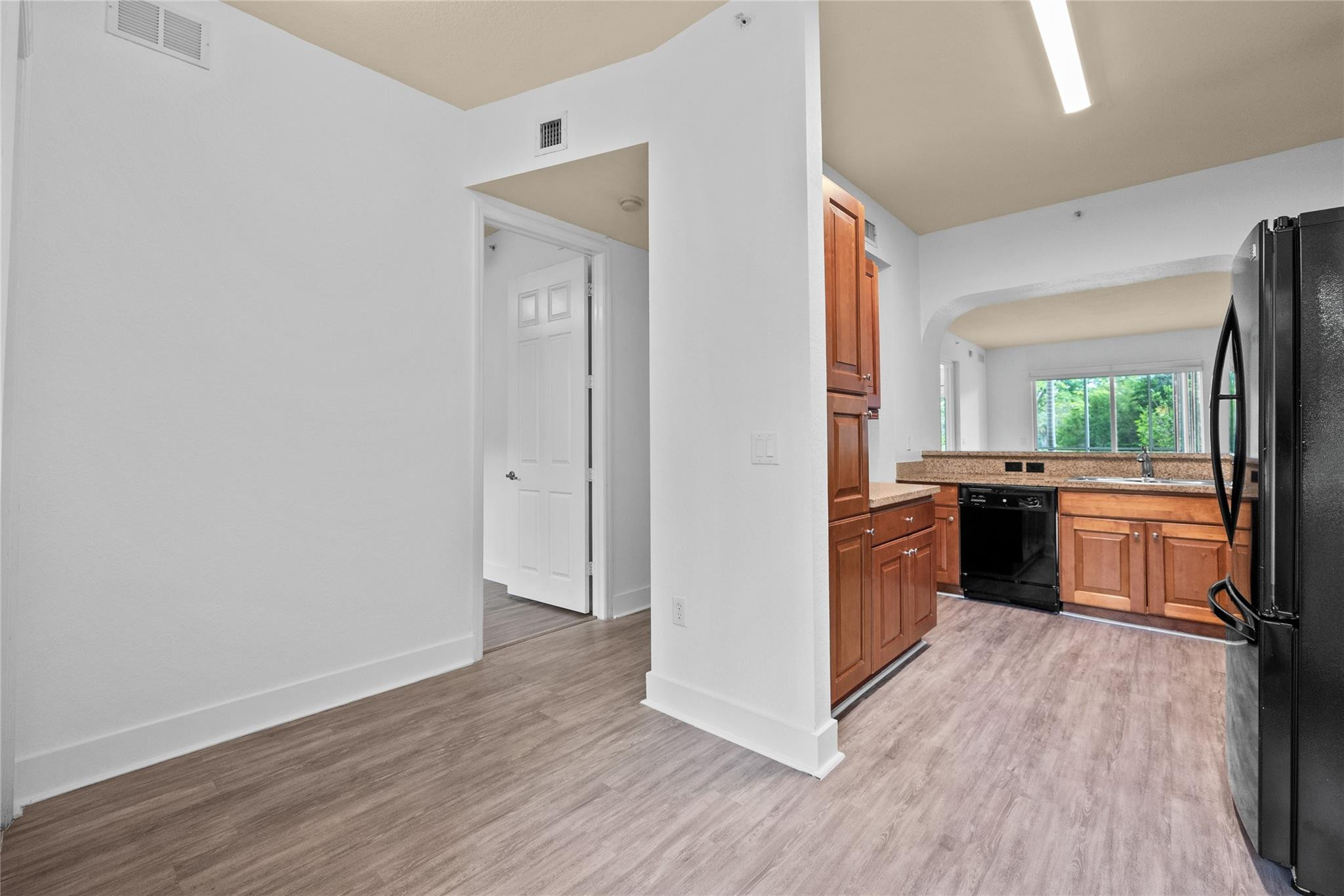 3500 Oaks Clubhouse Drive 109