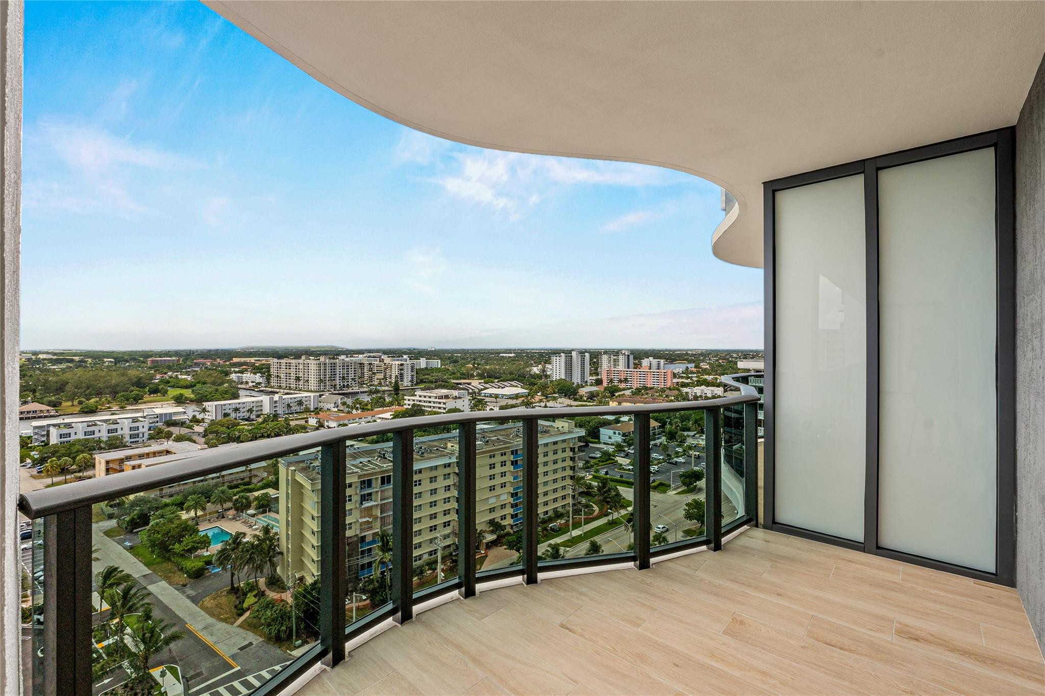 900 N Ocean Boulevard 1604