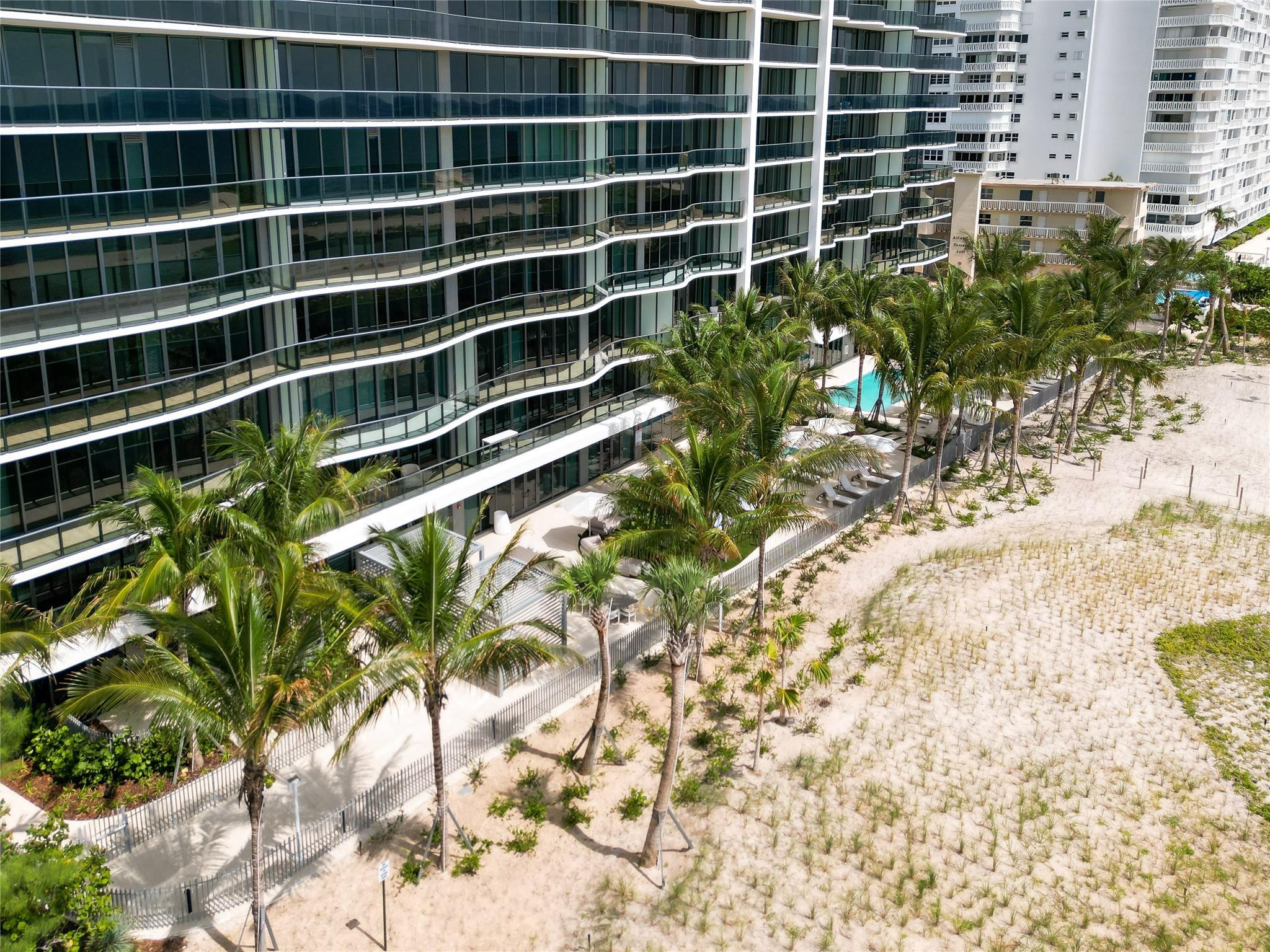 900 N Ocean Boulevard 1604