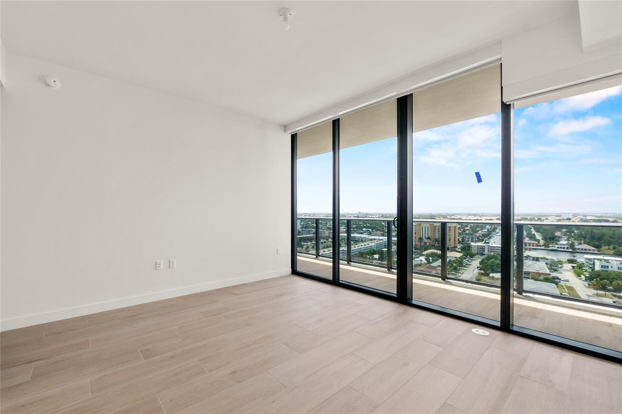 900 N Ocean Boulevard 1604