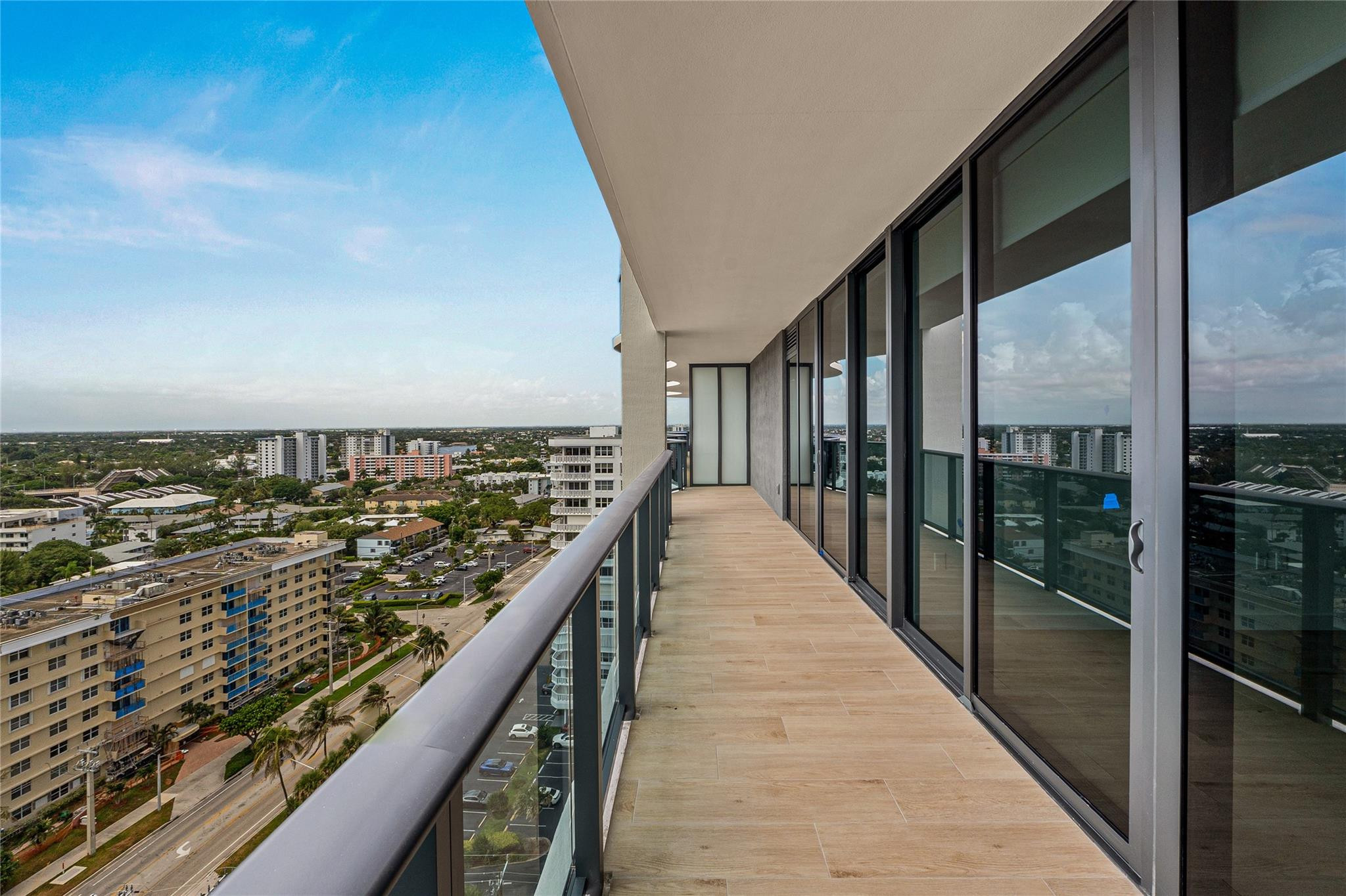 900 N Ocean Boulevard 1604