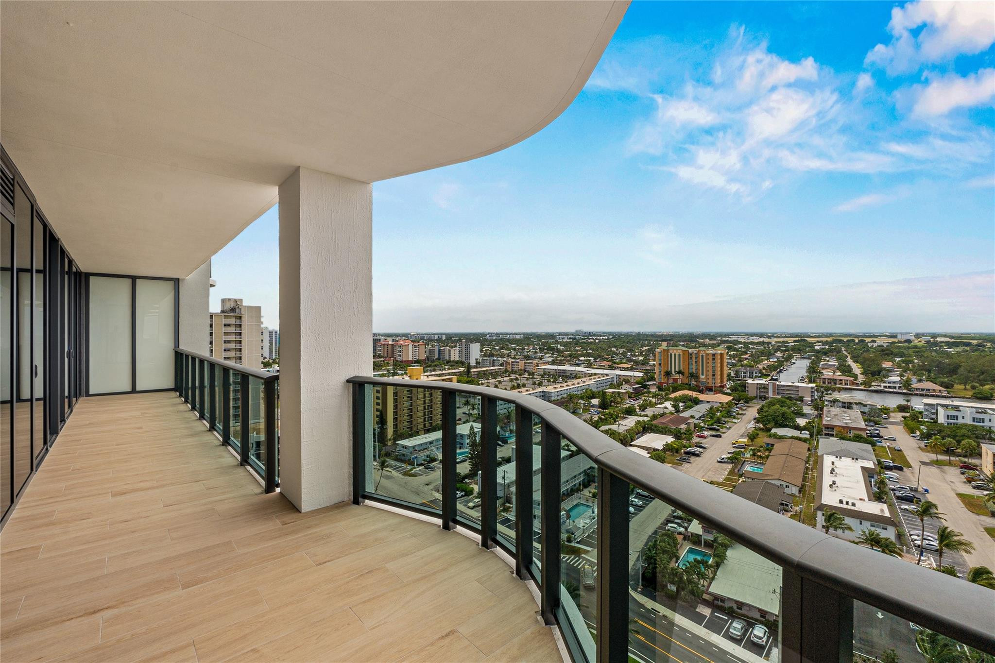 900 N Ocean Boulevard 1604