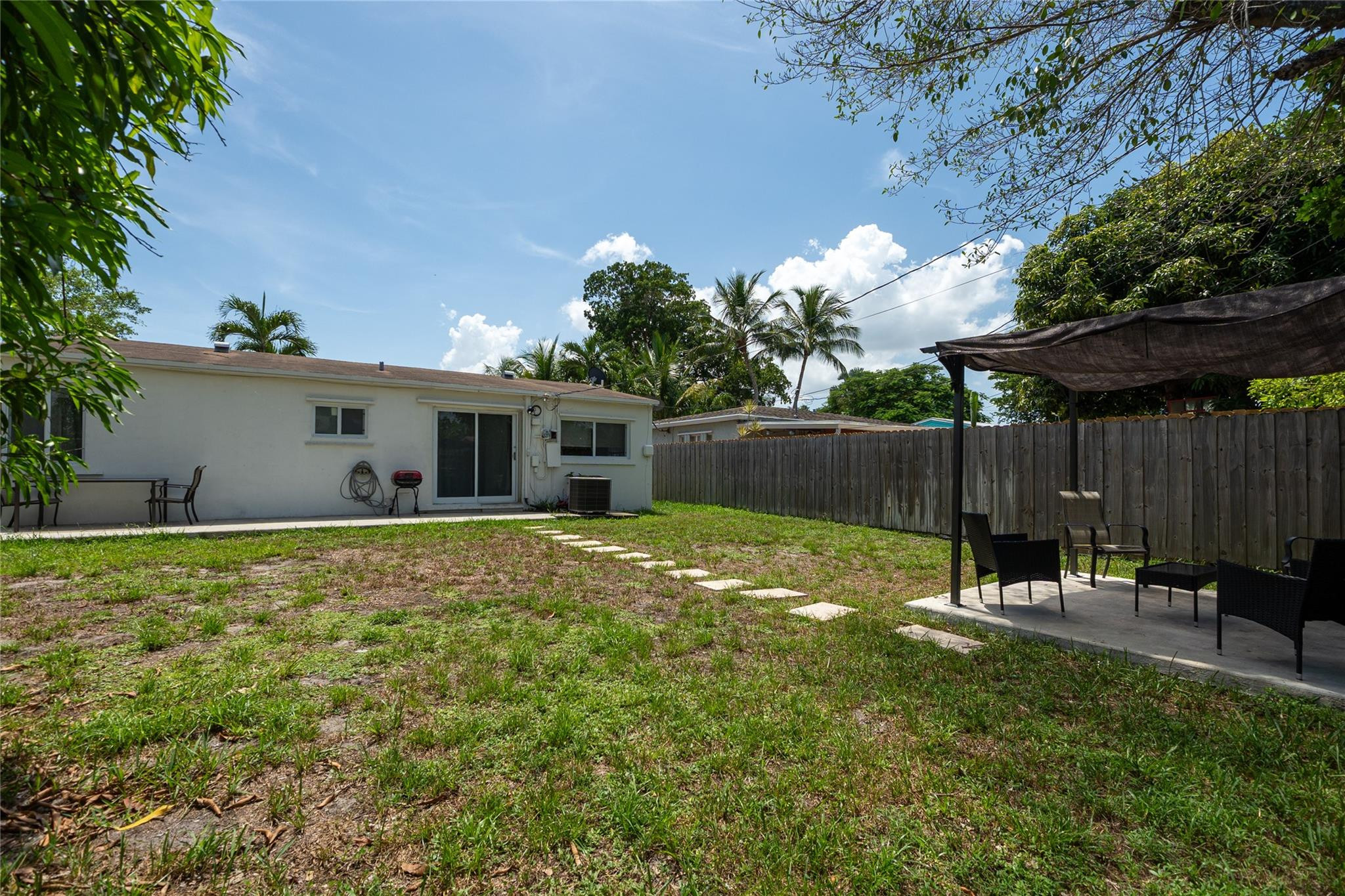 121 NW 53rd Court