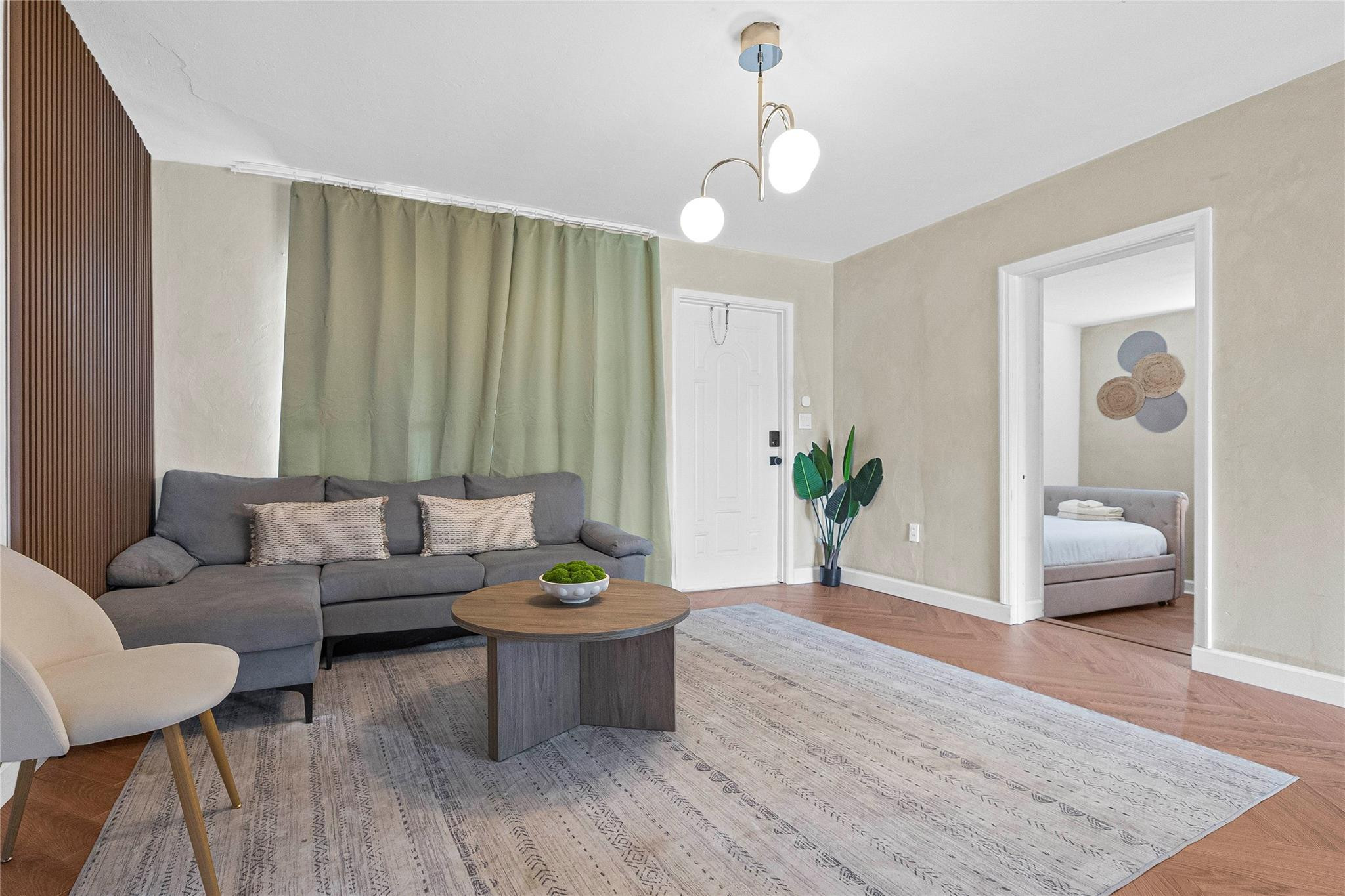 121 NW 53rd Court