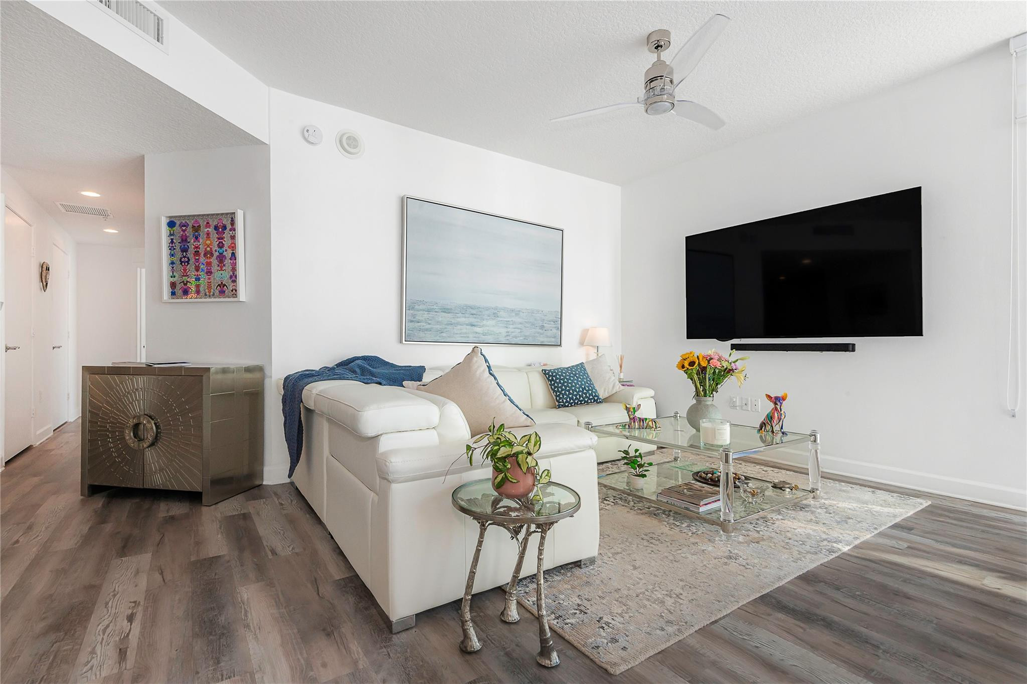 111 SE 8th Avenue 705