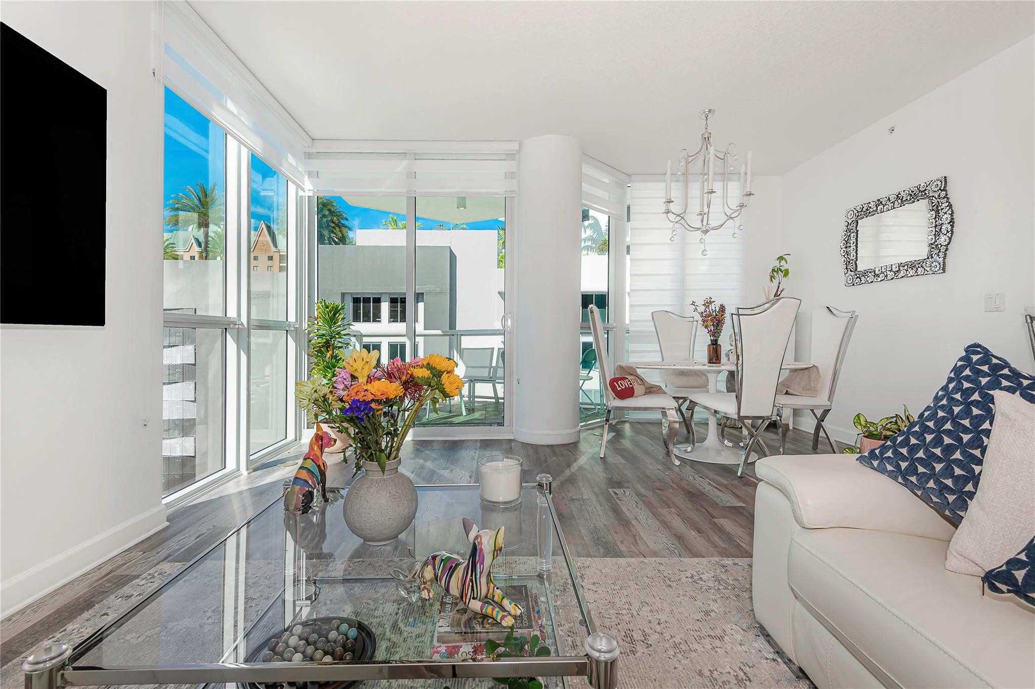 111 SE 8th Avenue 705