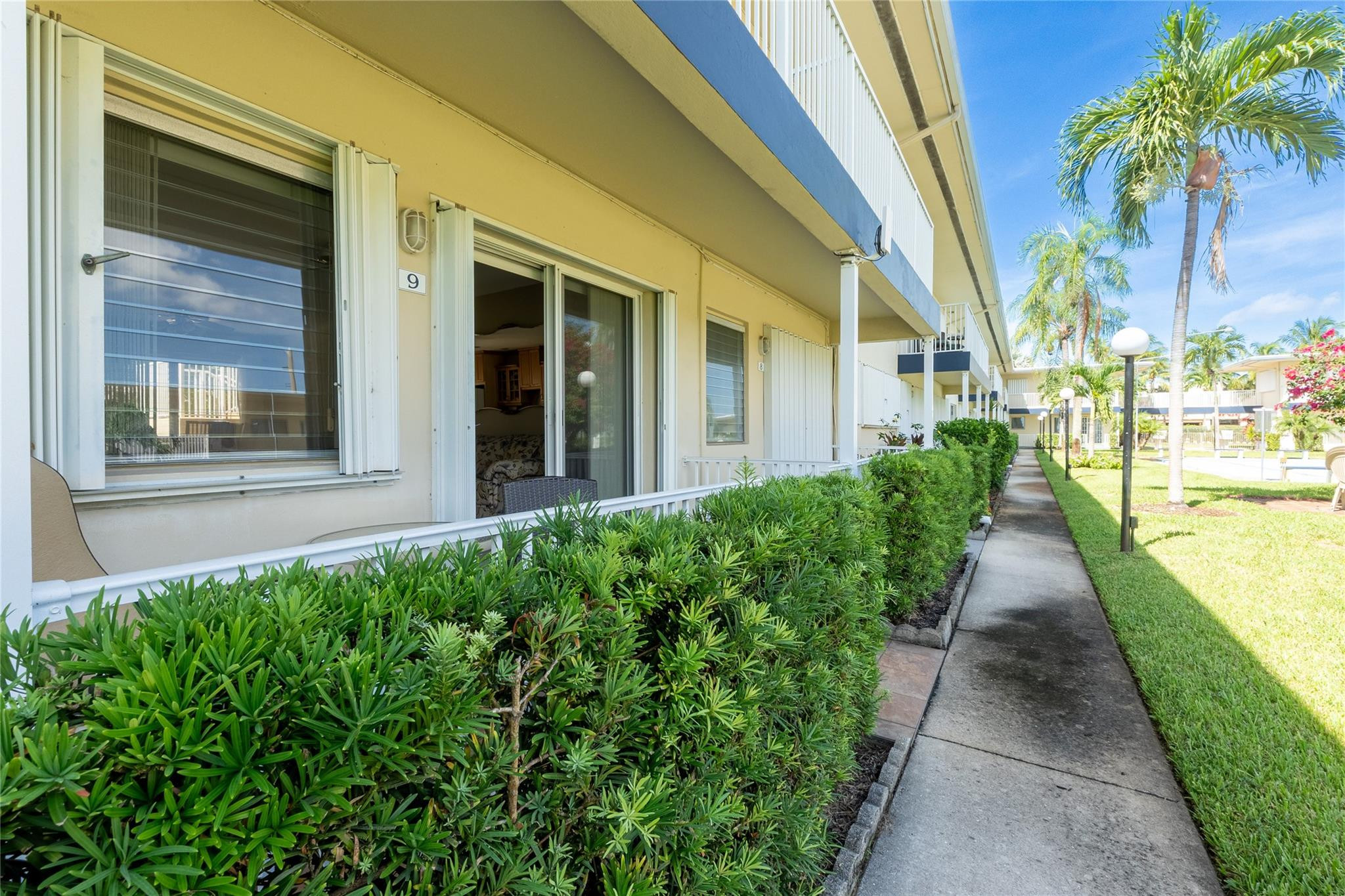 223 S Federal Highway 9