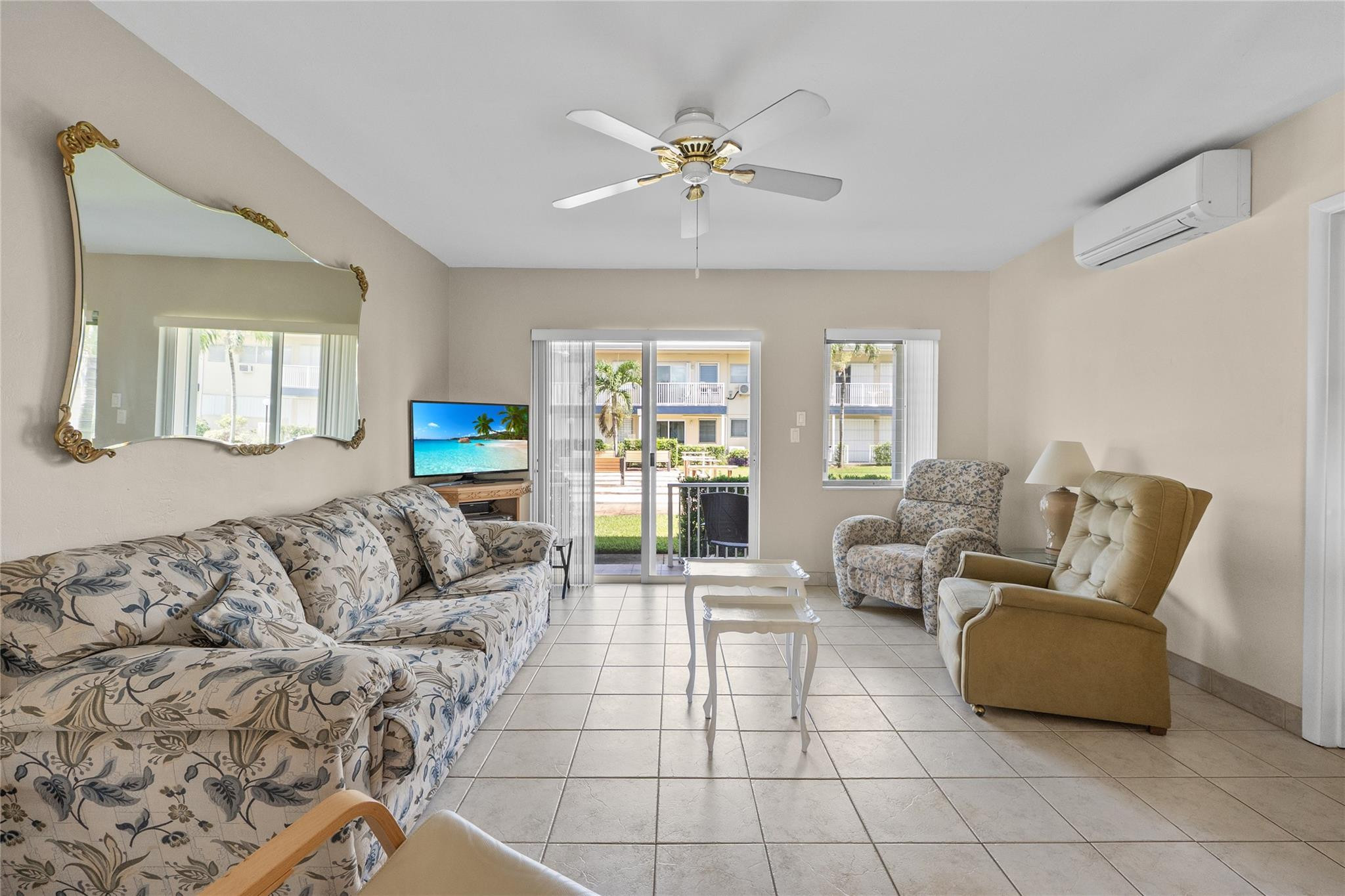 223 S Federal Highway 9