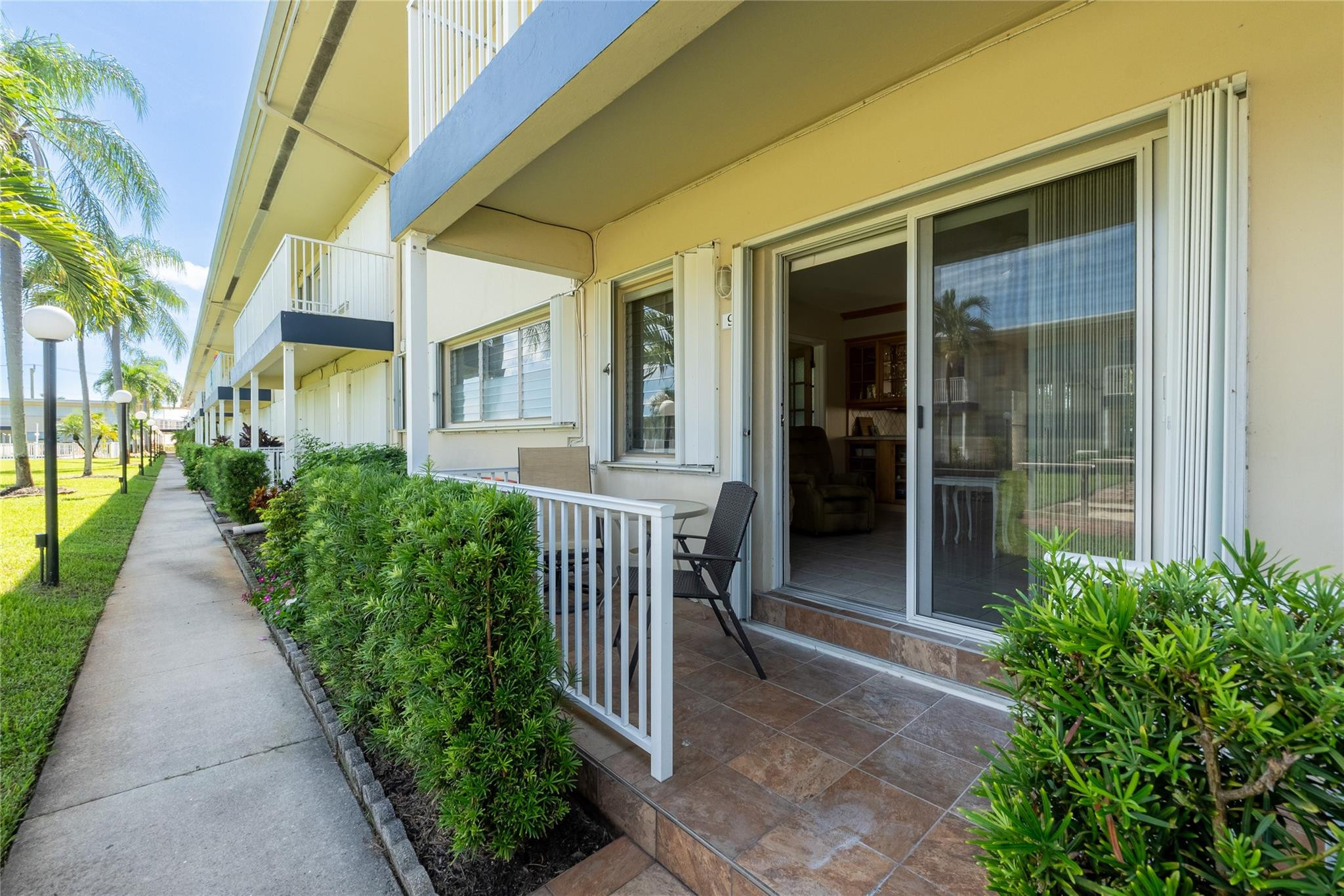 223 S Federal Highway 9