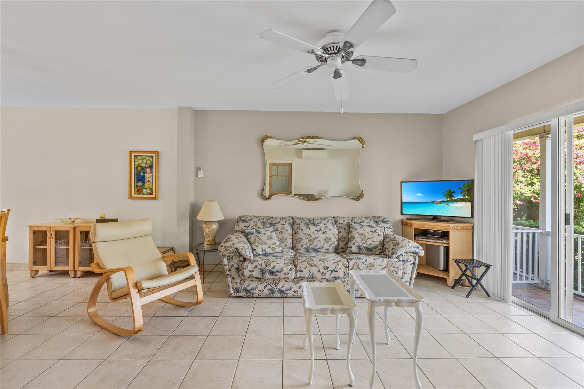 223 S Federal Highway 9