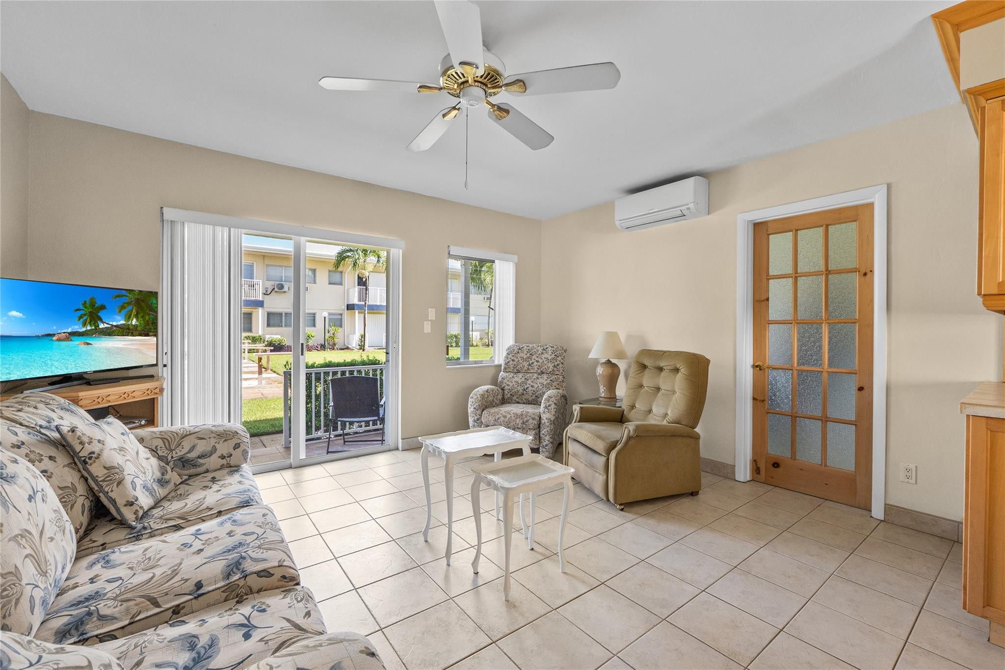 223 S Federal Highway 9