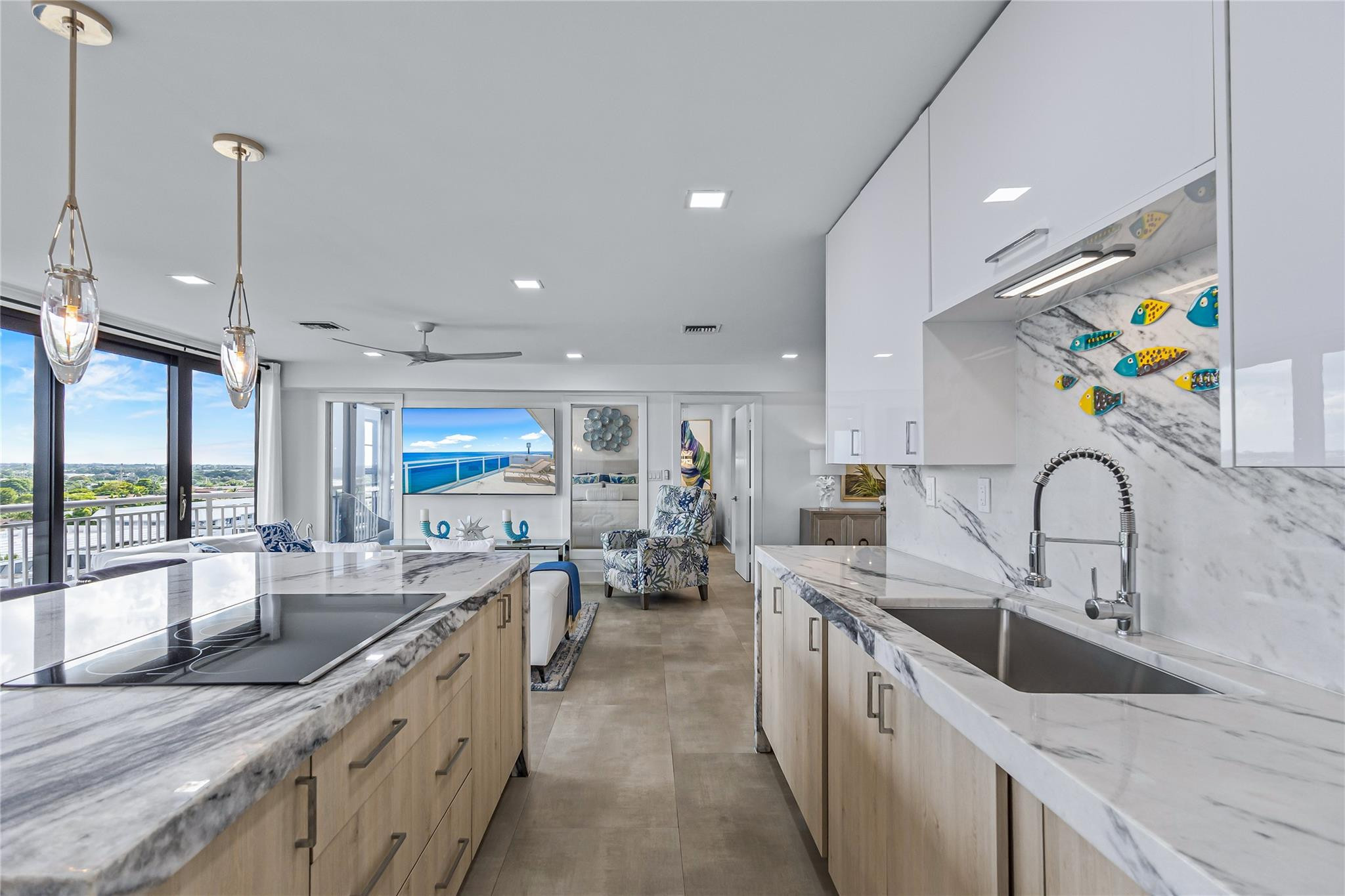 3100 NE 48th Street PH18