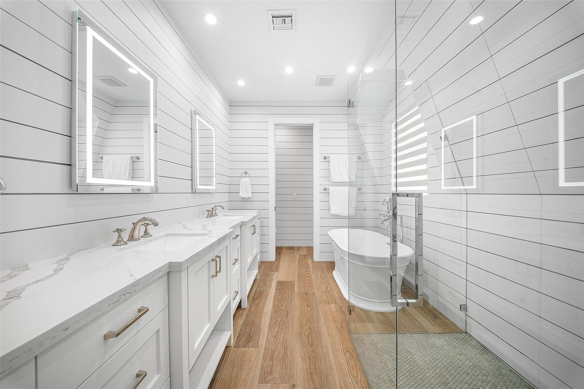 217 SE 16th Avenue