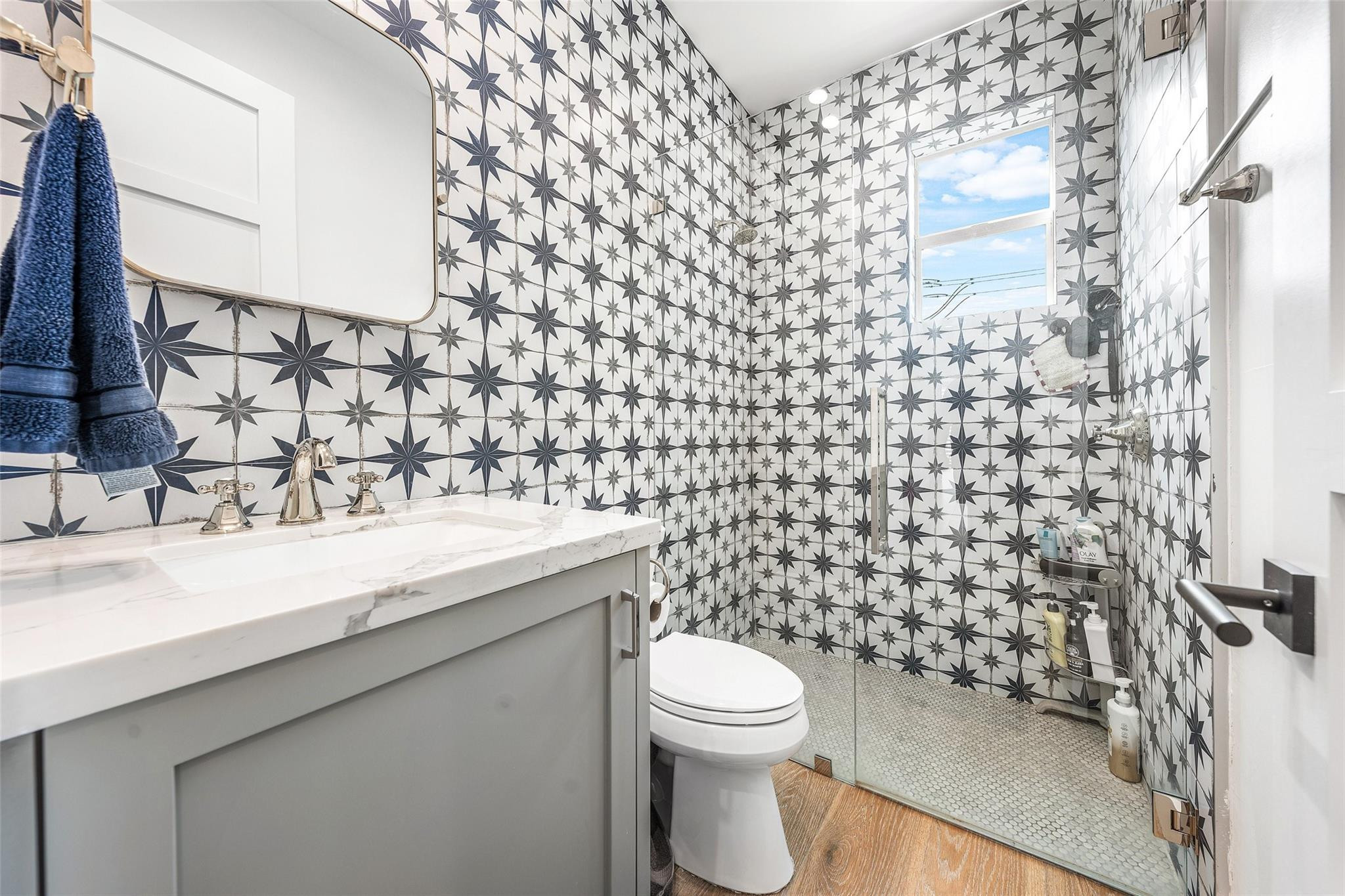 217 SE 16th Avenue