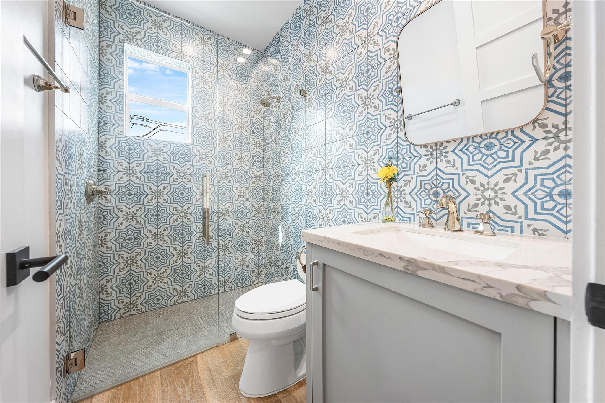 217 SE 16th Avenue