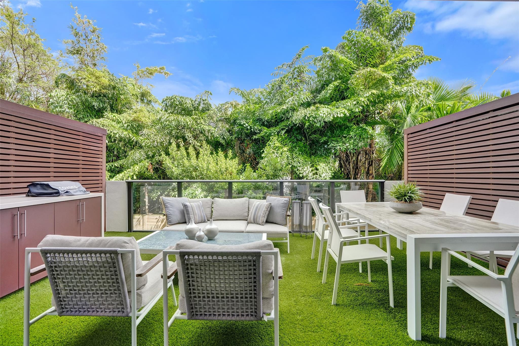 3030 N Ocean Boulevard S104