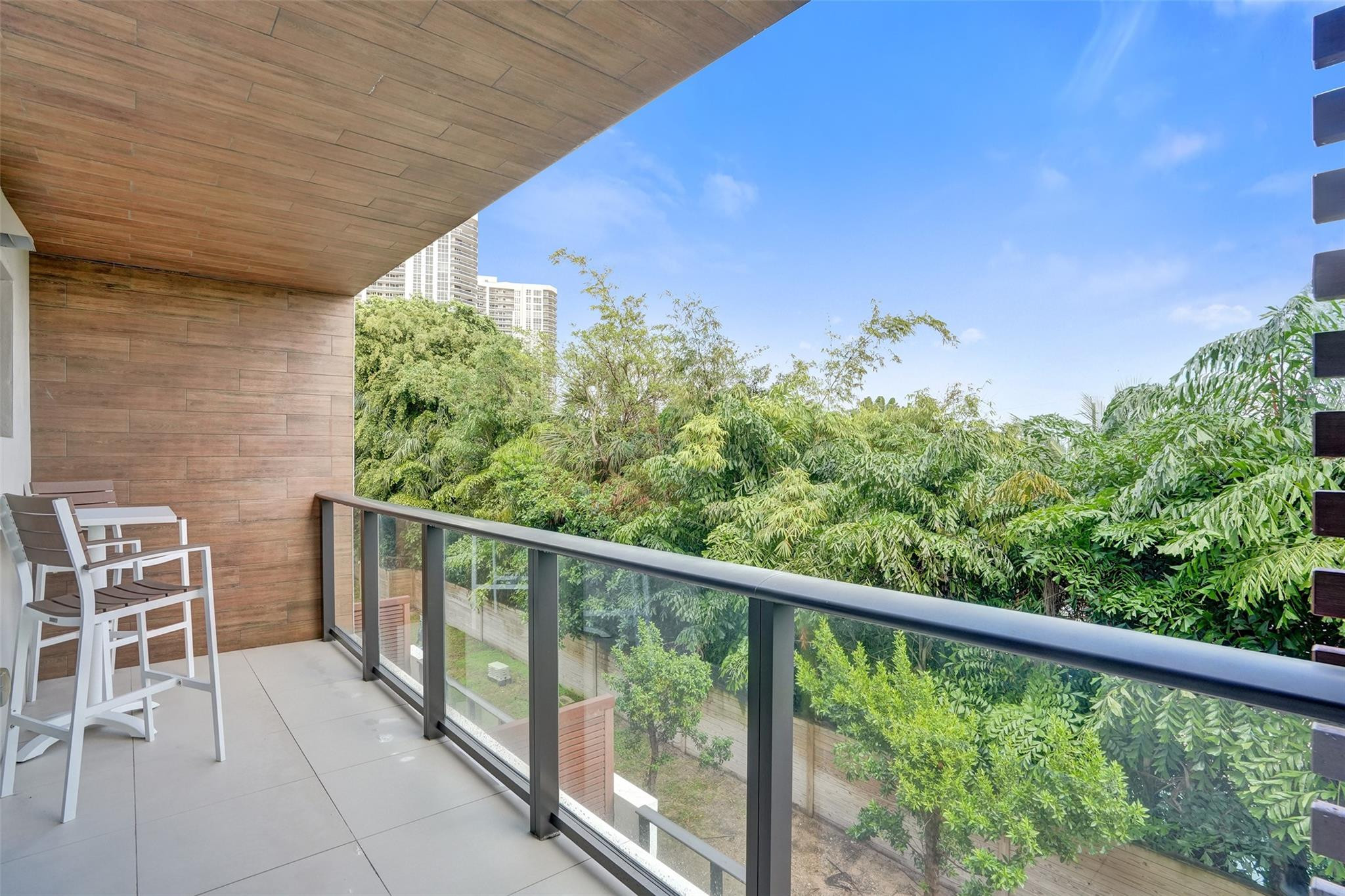 3030 N Ocean Boulevard S104