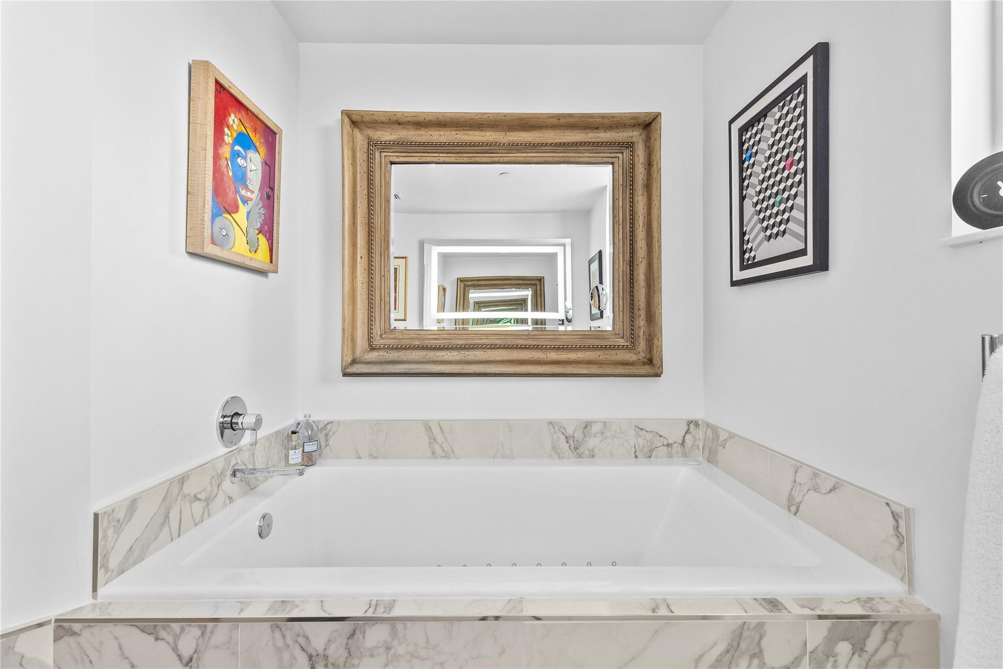 615 Bayshore Drive 301