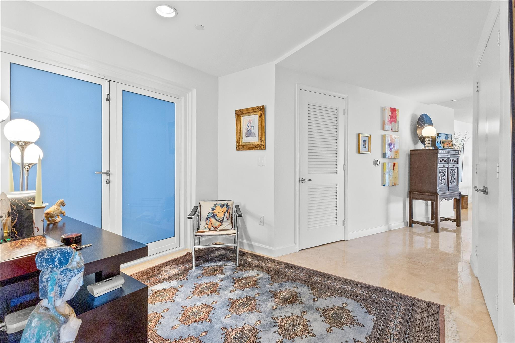 615 Bayshore Drive 301