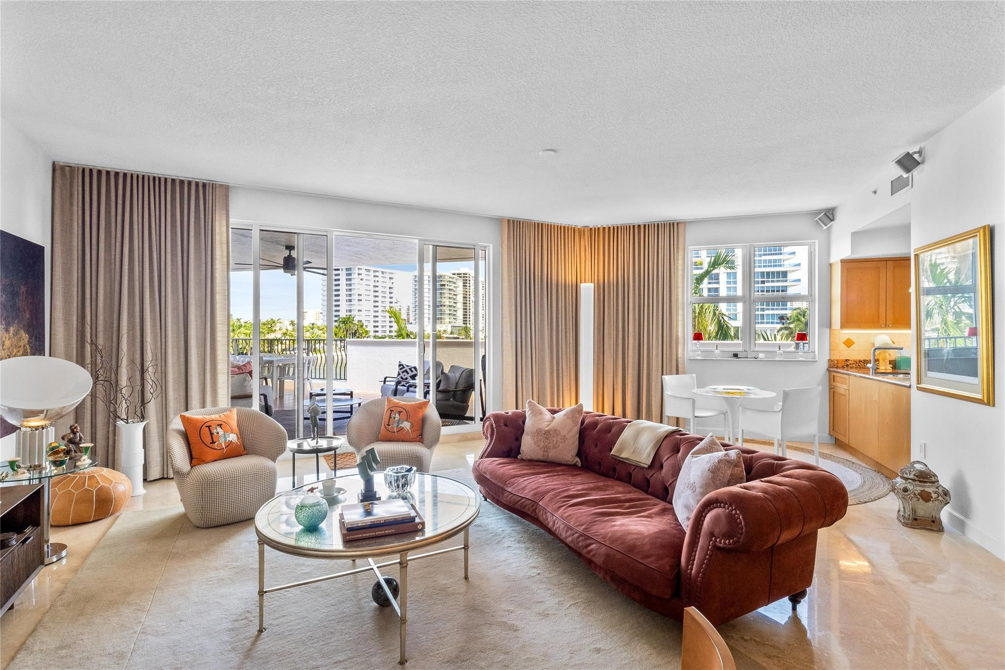 615 Bayshore Drive 301
