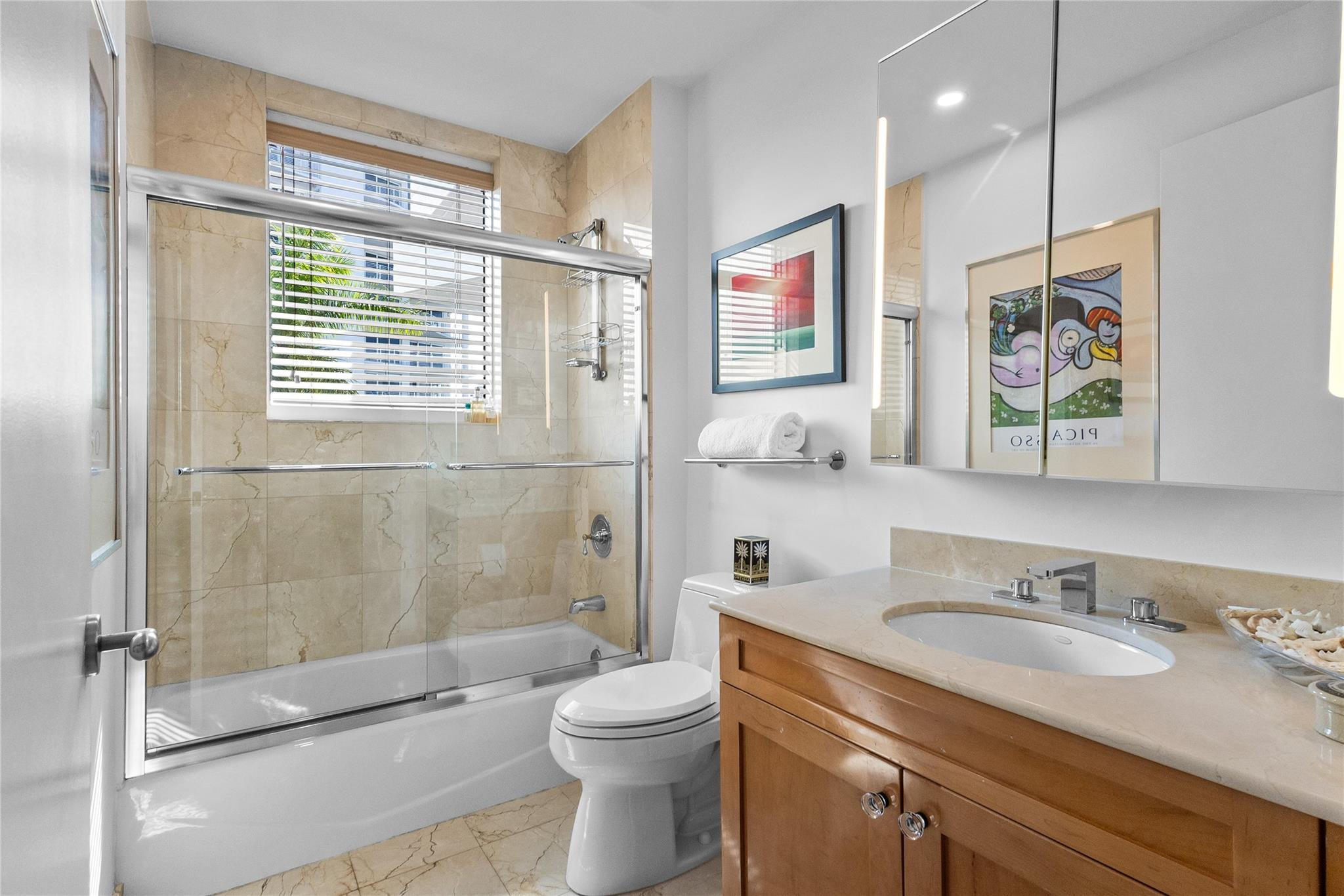 615 Bayshore Drive 301