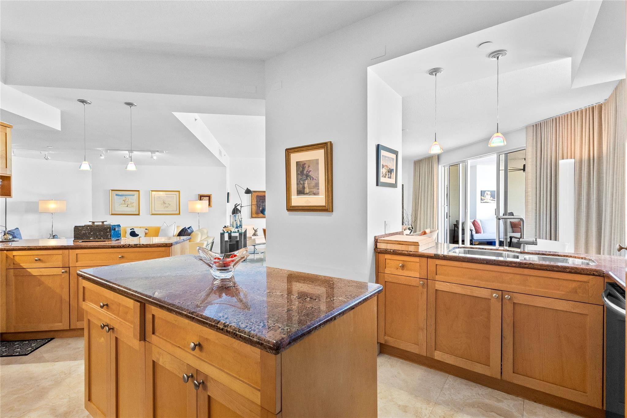 615 Bayshore Drive 301