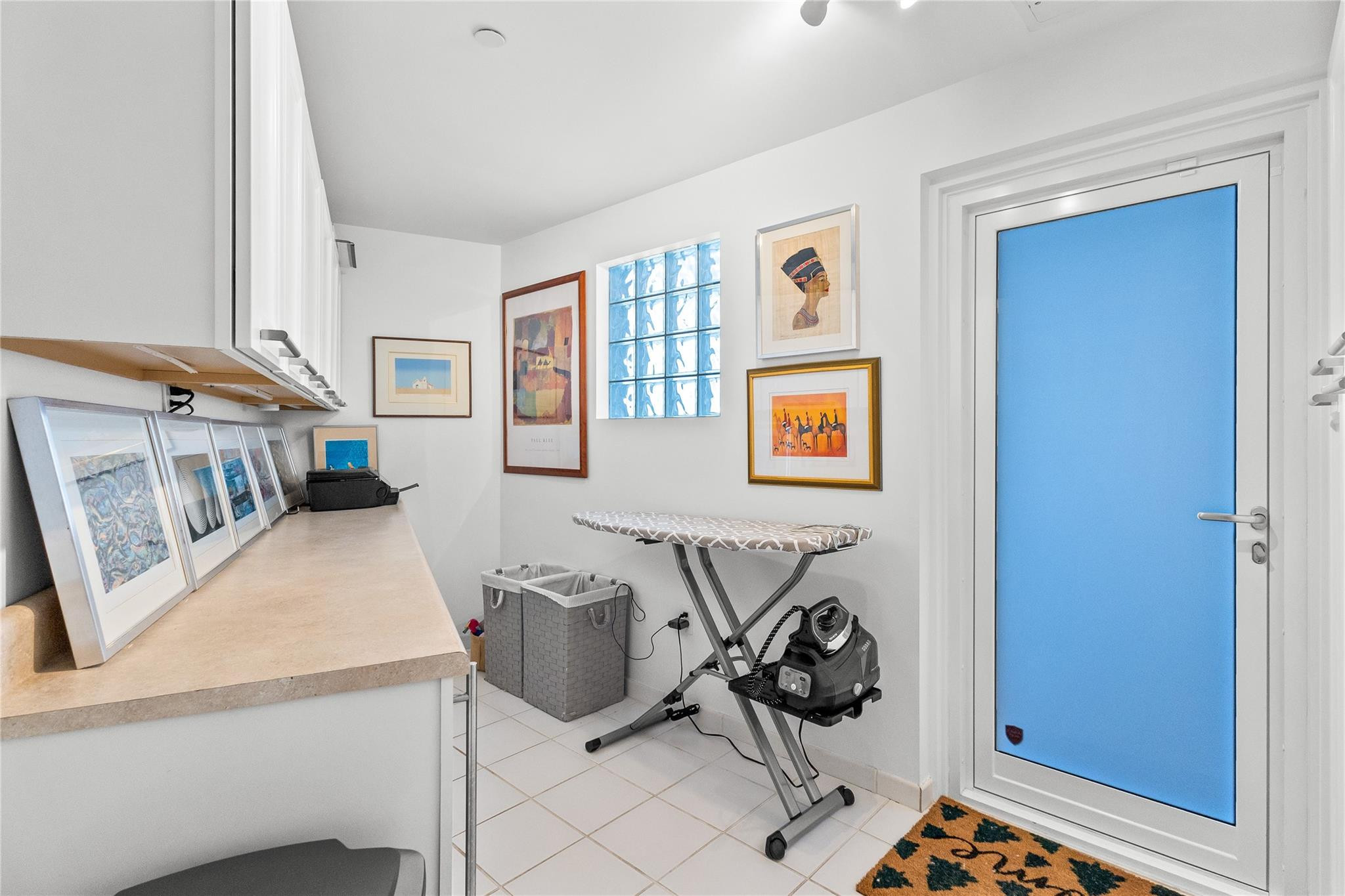 615 Bayshore Drive 301