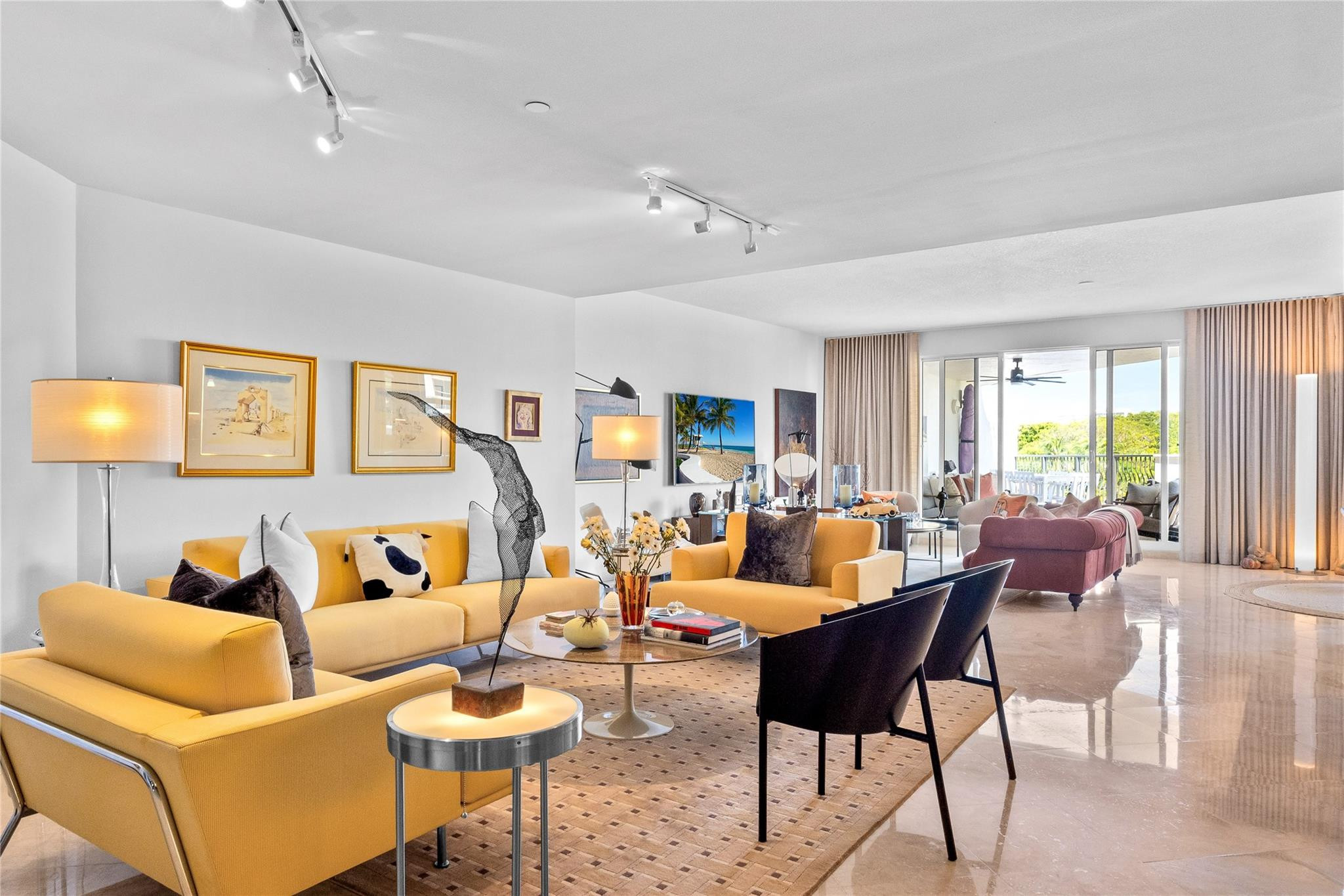 615 Bayshore Drive 301