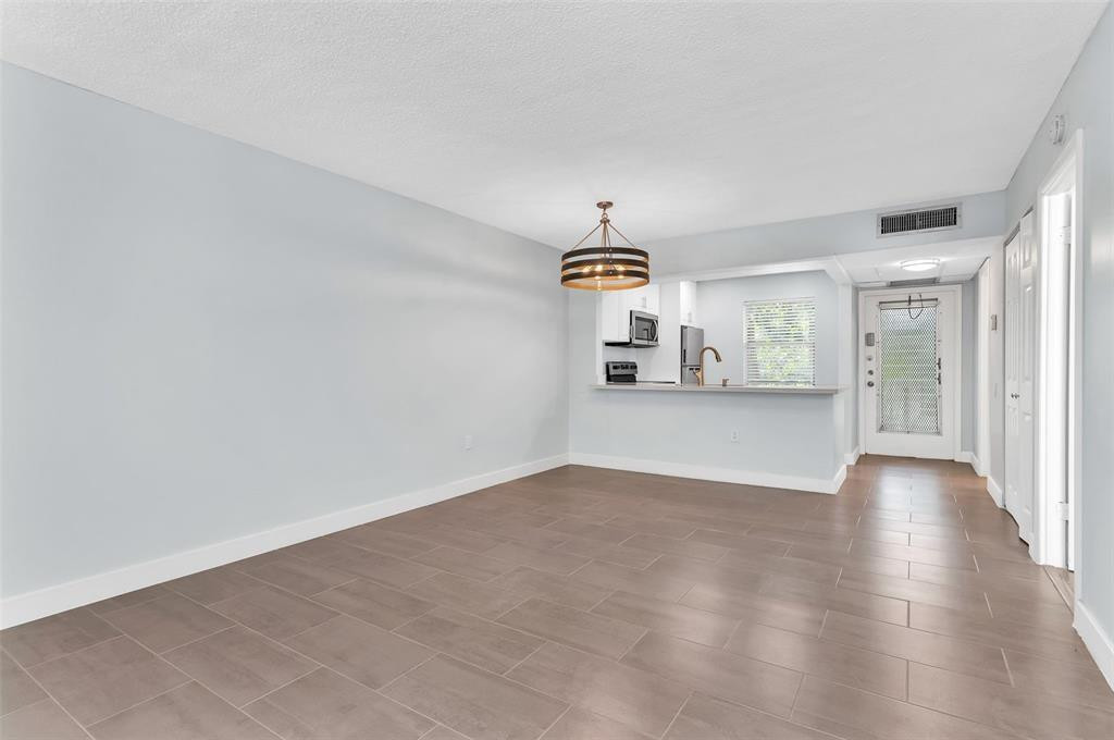 9091 Lime Bay Boulevard 312