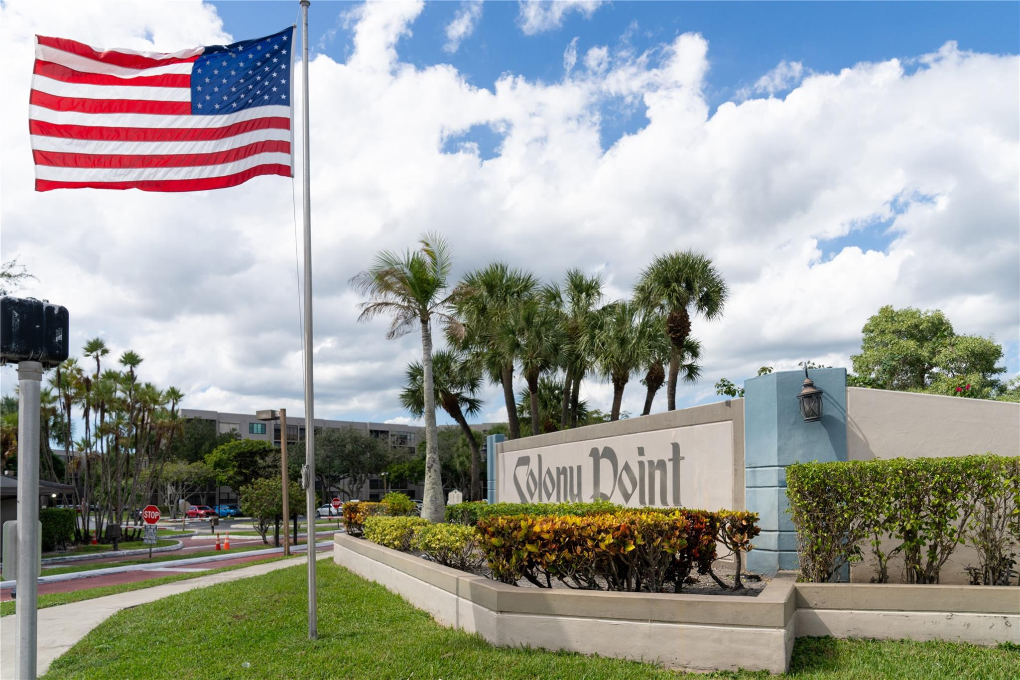 1101 Colony Point Circle 220