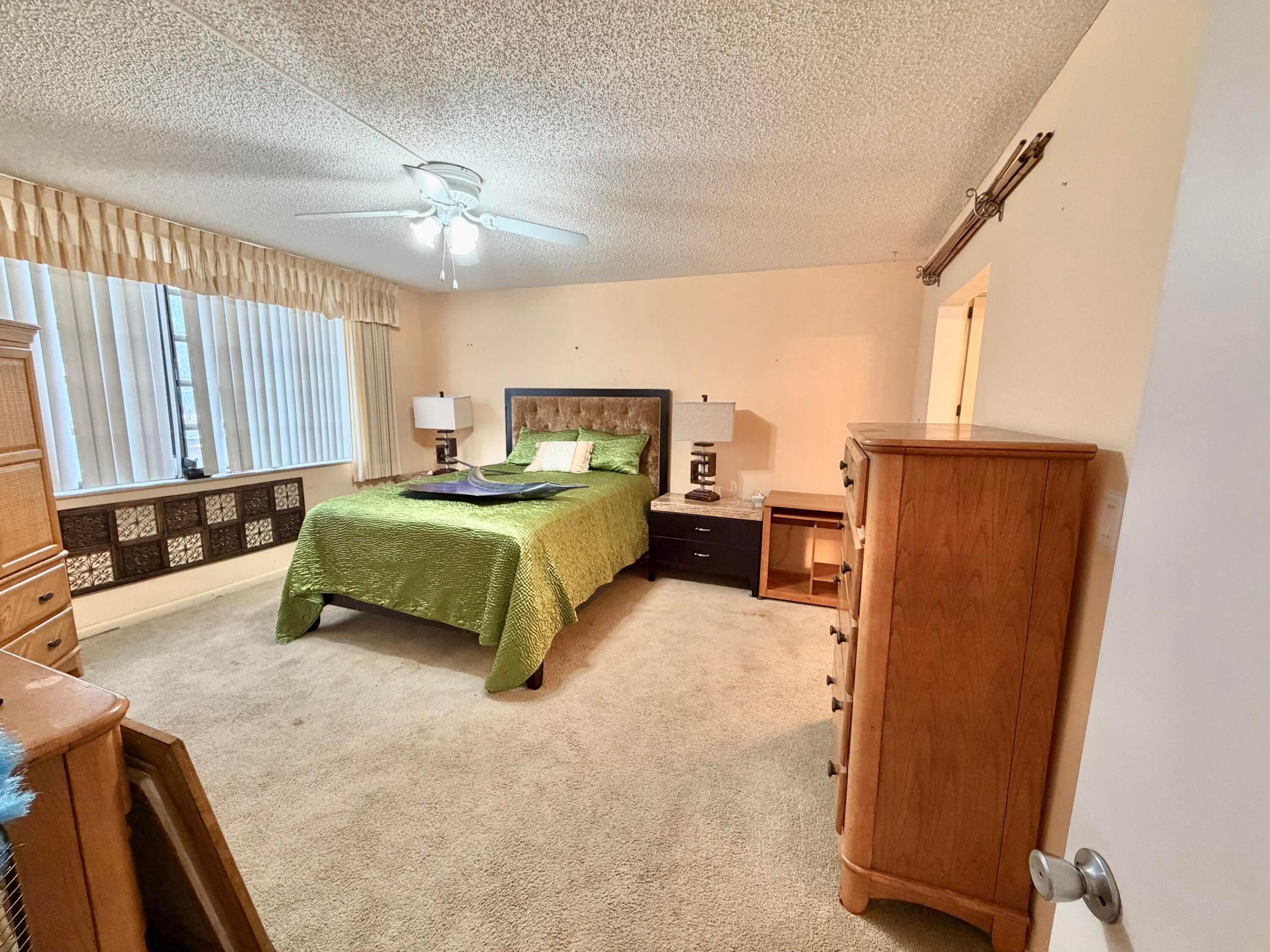 1101 Colony Point Circle 220