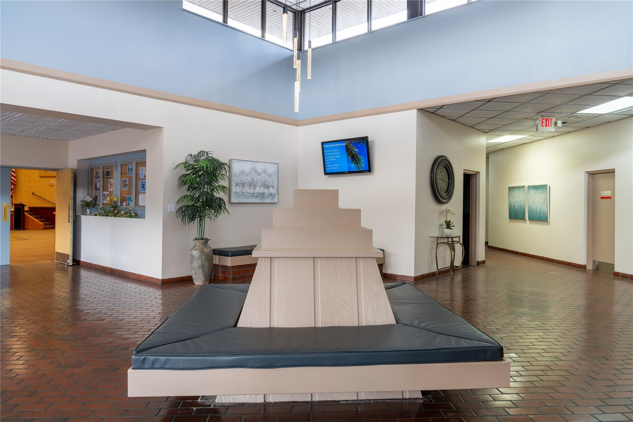 1101 Colony Point Circle 220