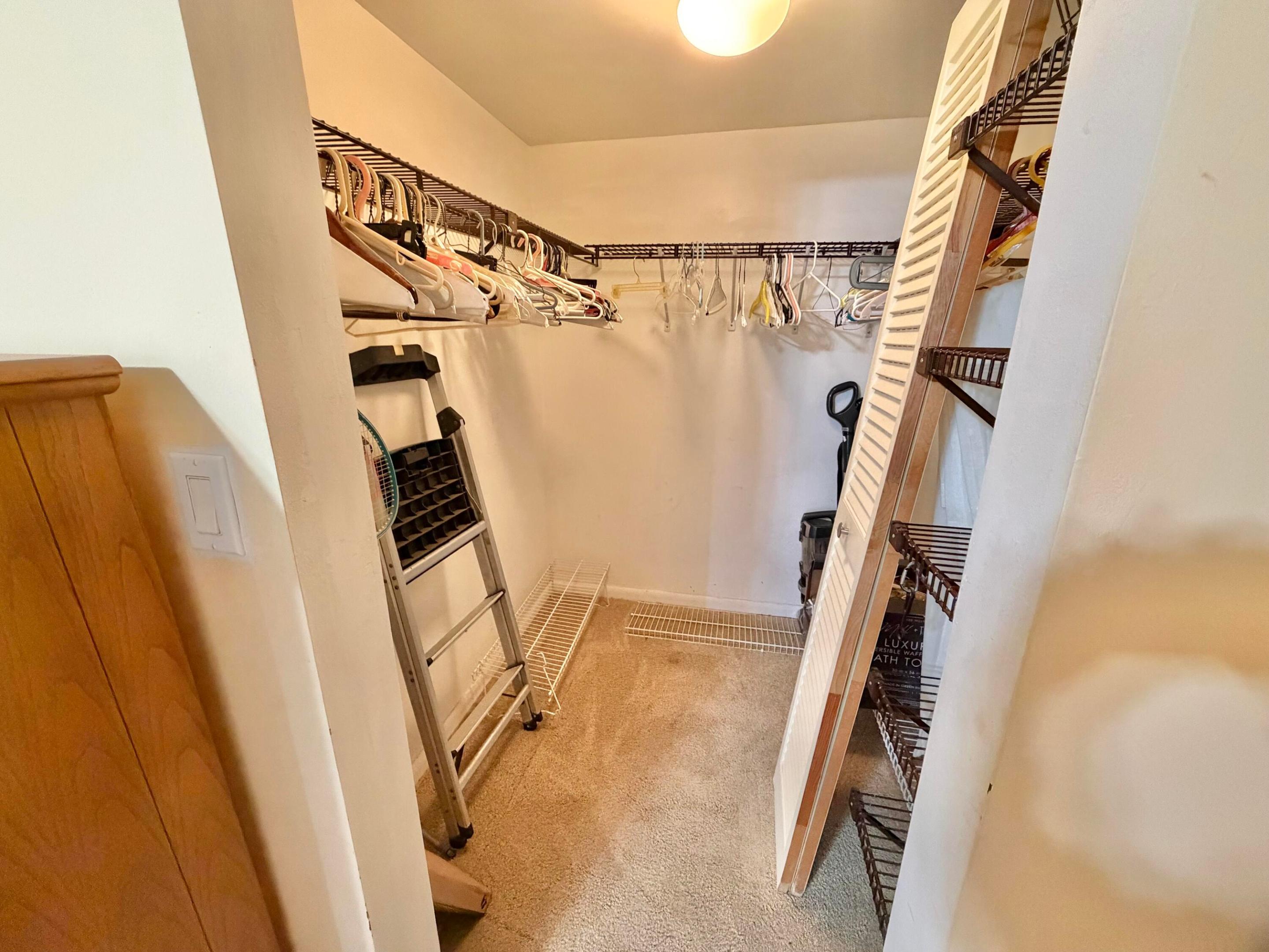 1101 Colony Point Circle 220