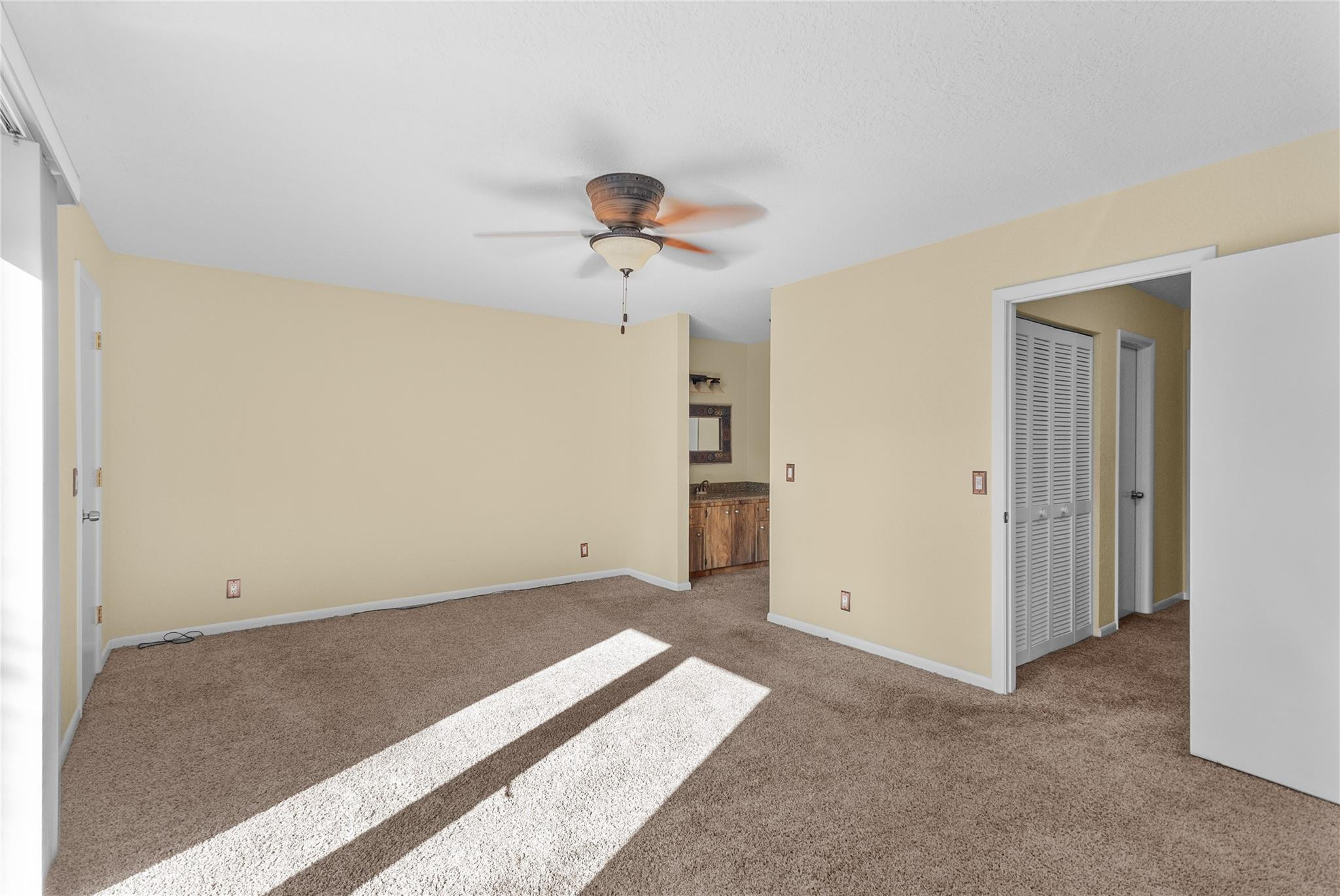 2520 Van Buren Street 4
