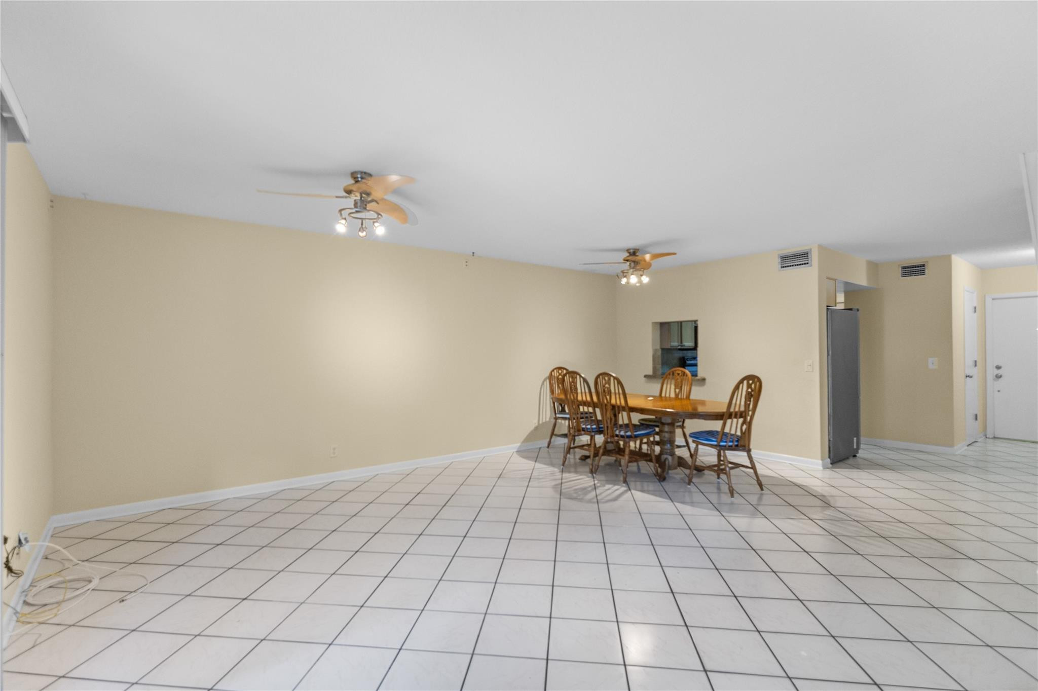 2520 Van Buren Street 4