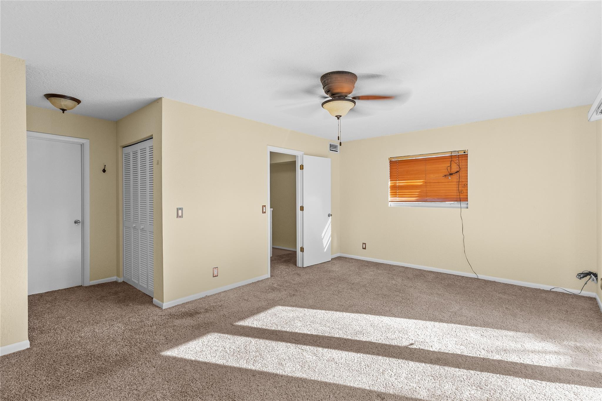 2520 Van Buren Street 4