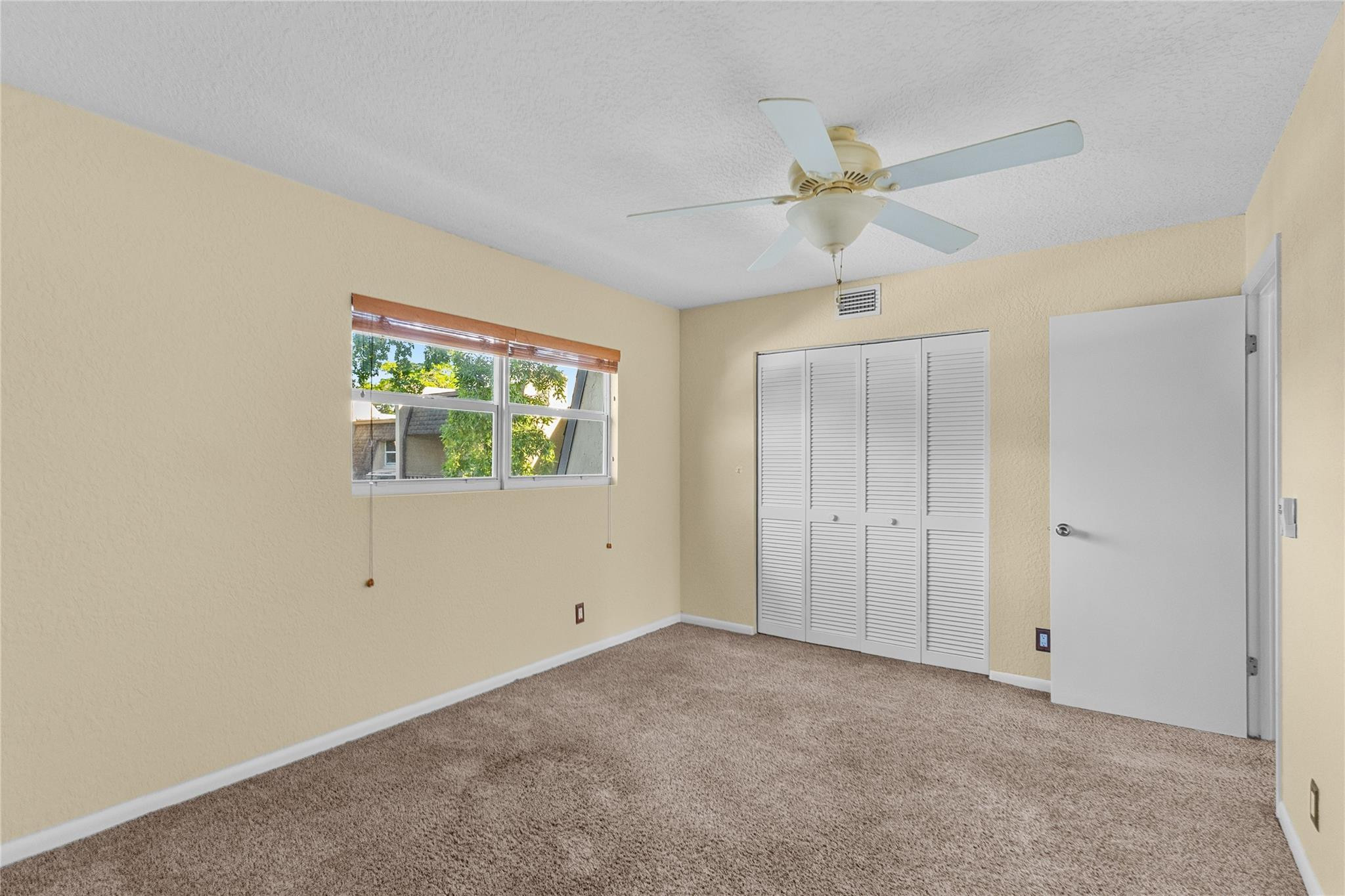 2520 Van Buren Street 4