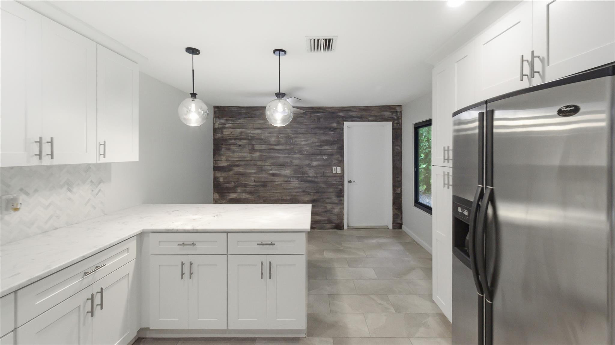 619 Deer Creek Shore Drive 619